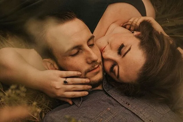 My favourite meal is them all. And like a good 5 of them a day.
Send me or comment dinner and snack ideas 🤪
&bull;
&bull;
&bull;
&bull;
#canadianphotographer
#authenticlovemag
#whistlerphotographer
#victoriabcweddingphotographer
#vancouverelopement