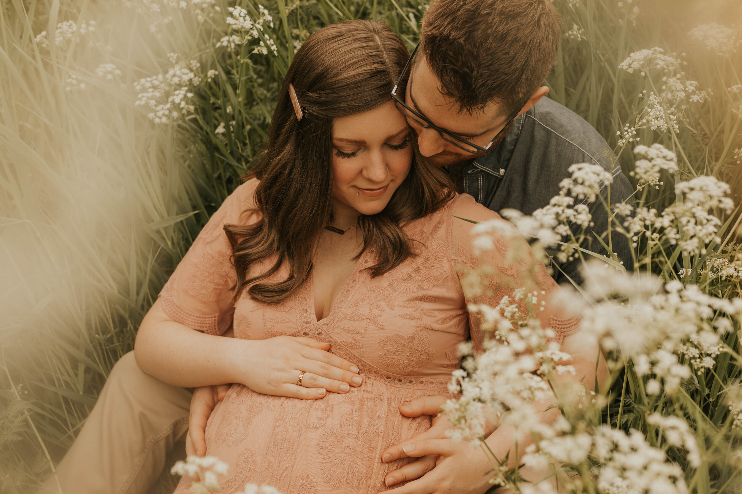 Pregnancy Session | Maternity Shoot Photographer 
