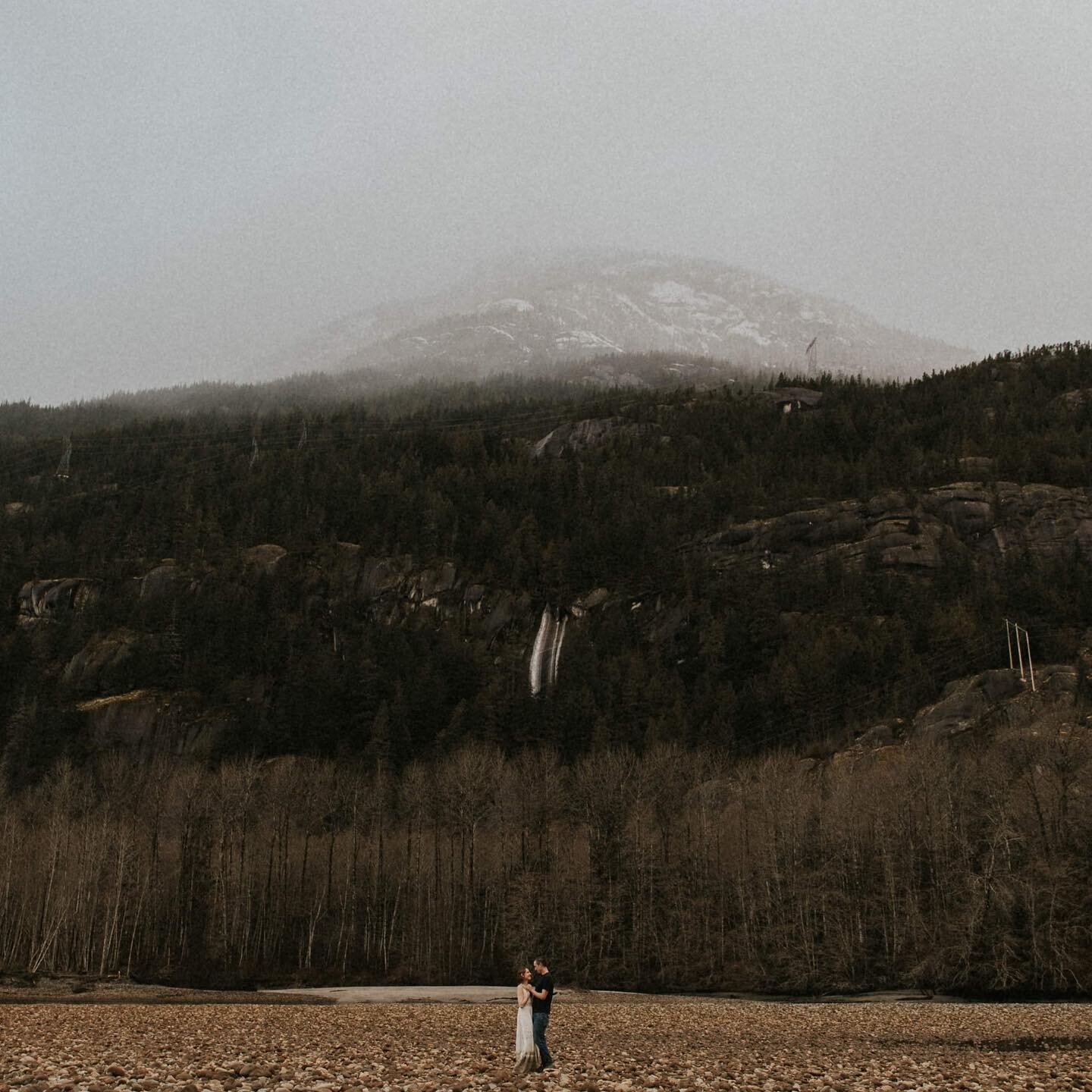 I loooove summer, but this year I found a new love for moody winter &mdash; and dare I say I&rsquo;m kinda sad it&rsquo;ll be over soon🤷🏻&zwj;♀️#britishcolumbiaelopement #brideandtonic #canadianphotographer #whistlerelopement #whistlerelopementph