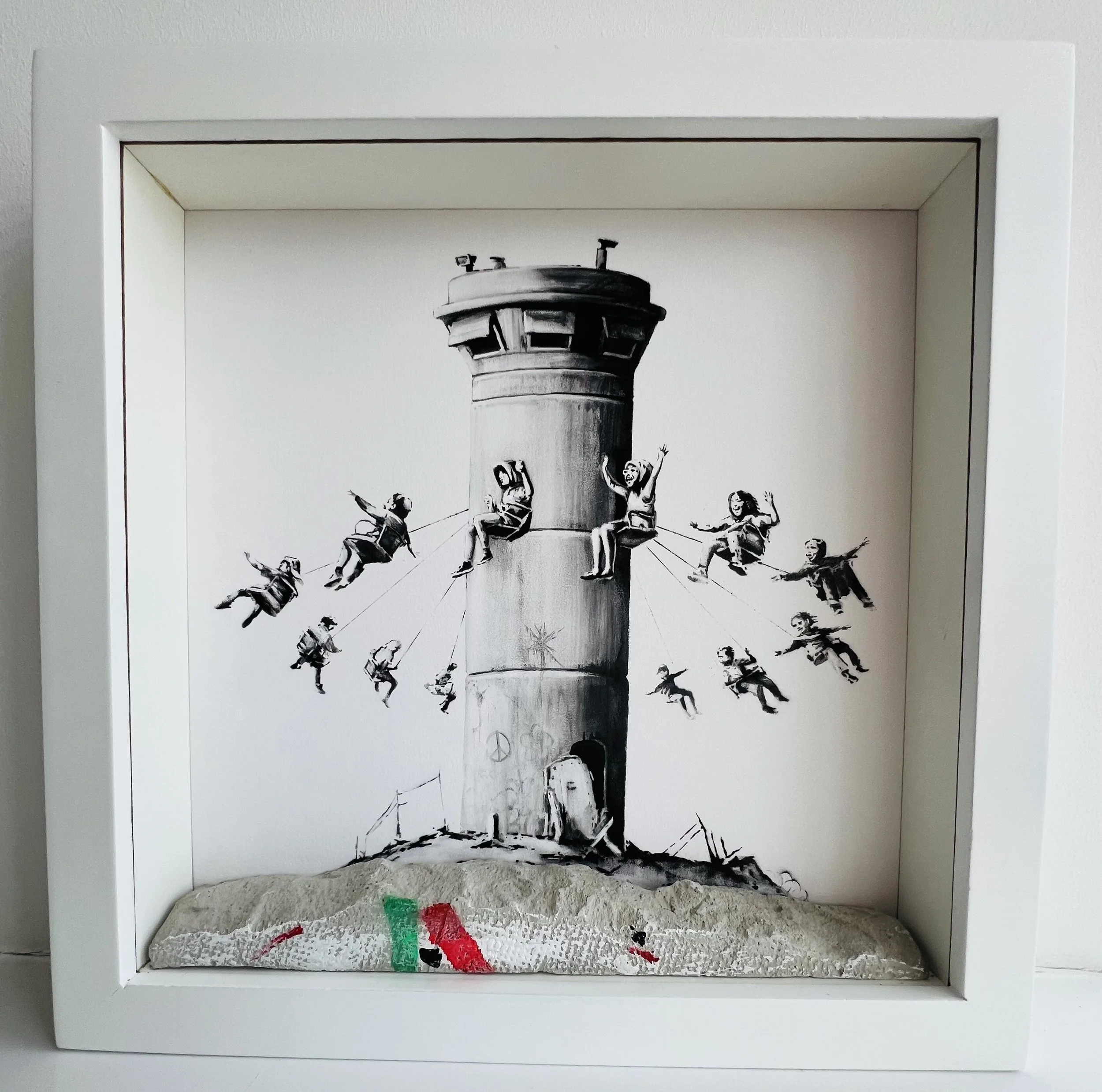 walled-off-hotel-box-set-banksy-limited-edition.jpeg