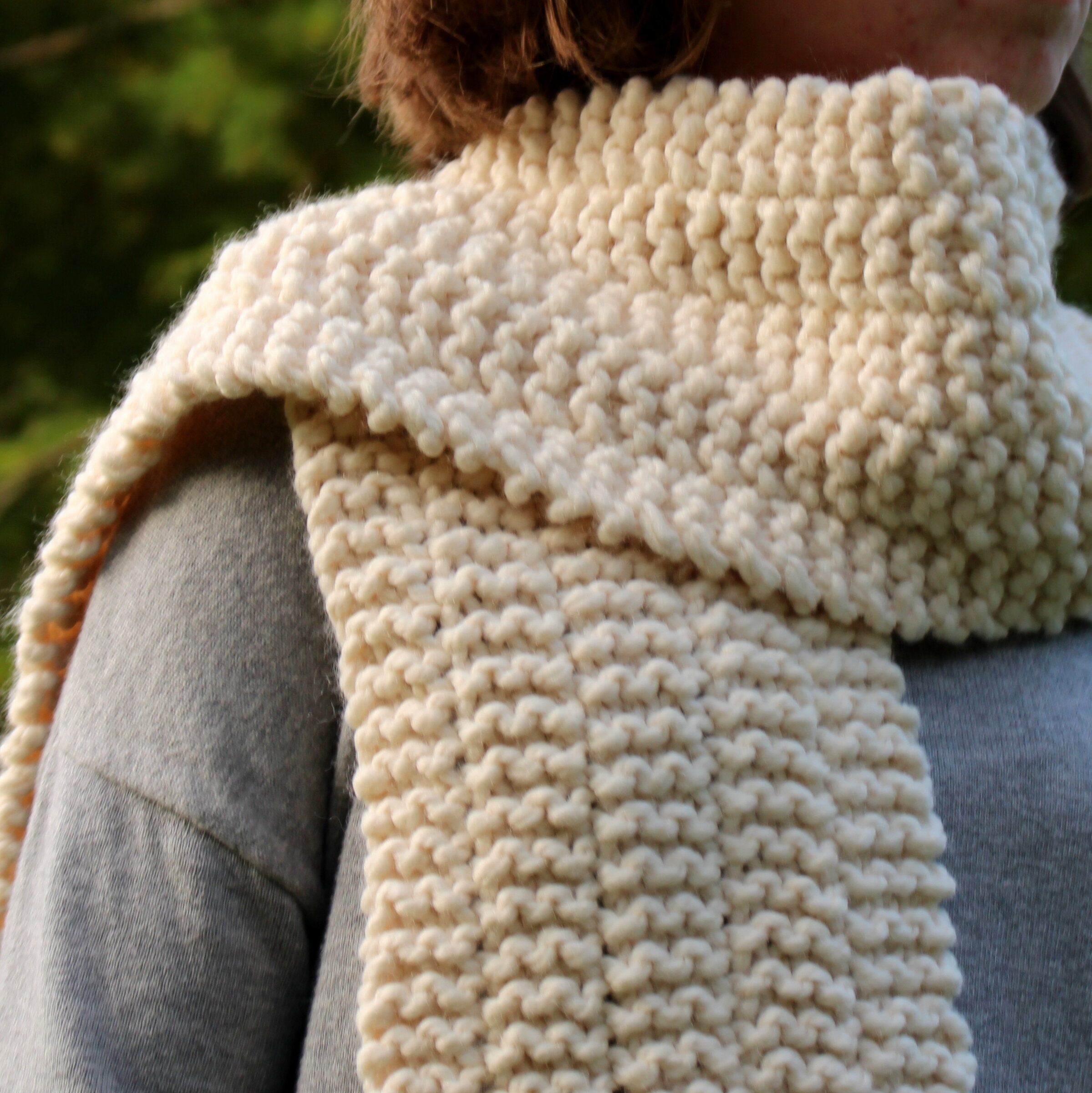 Free Scarf Knitting Pattern for Super Bulky Yarn - Easy to Knit - Beginner  — Fifty Four Ten Studio
