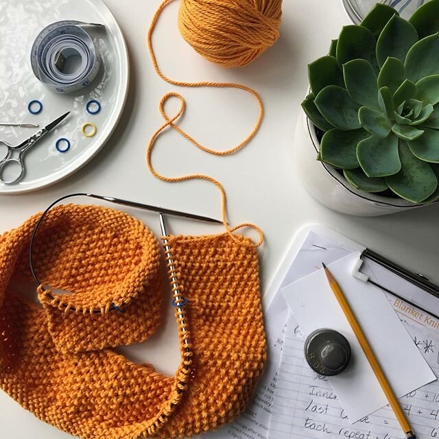 I don&rsquo;t know about you&hellip;.but I need something to cheer me up!  This orange yarn is going to help! 🧡 Getting started on a new design.  Yes&hellip;it&rsquo;s a blanket. 😀 This beautiful yarn is Spud &amp; Chloe Sweater organic cotton and 
