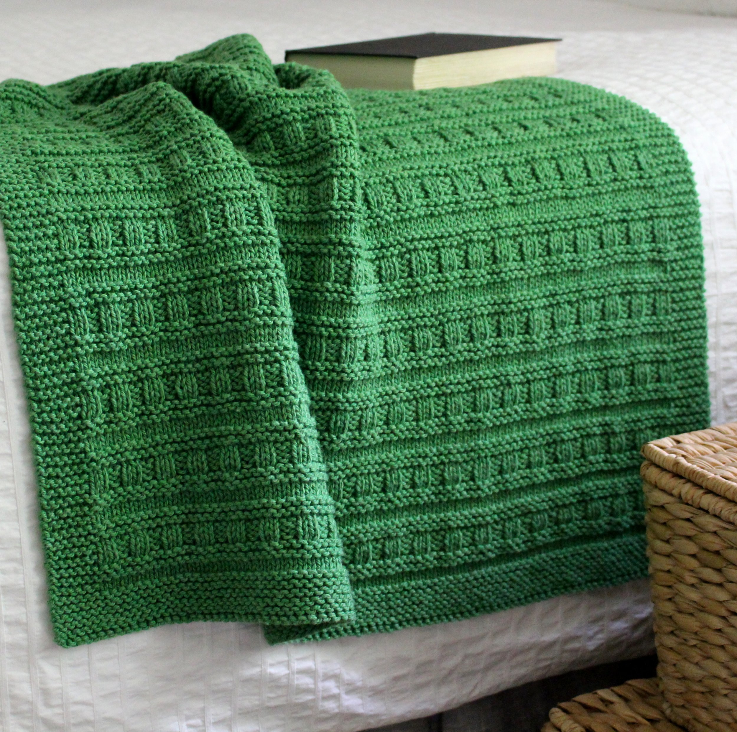 On the Bright Side blanket knitting pattern baby throw afghan worsted aran yarn easy to knit 8.JPG