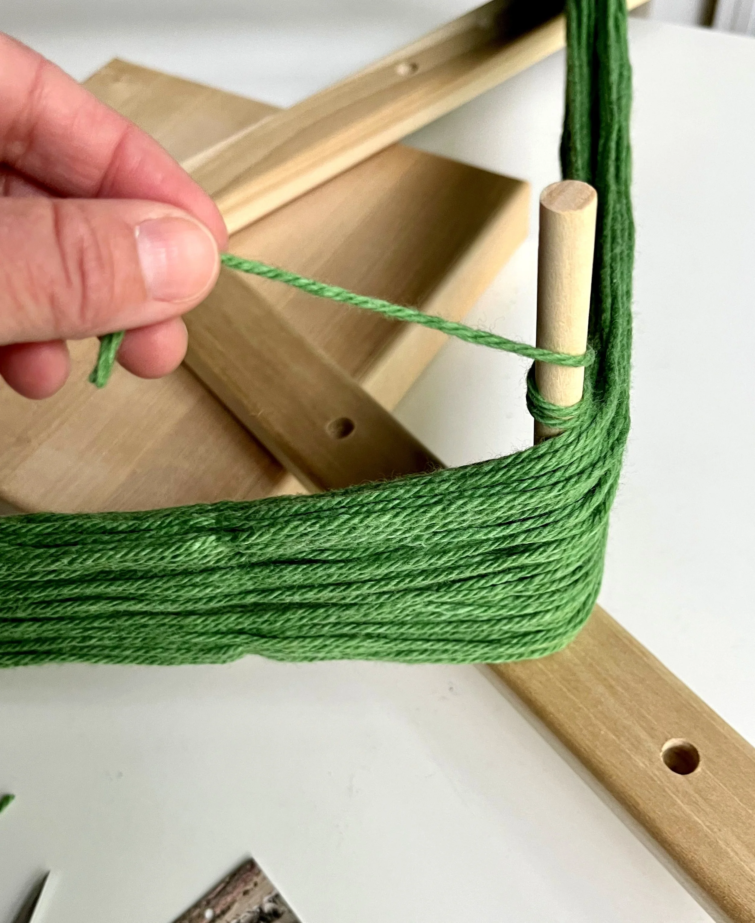 Shape Project Pulling Yarn Knitting Tutorial: How to Wind a Skein of Yarn into a Center Pull Ball ...