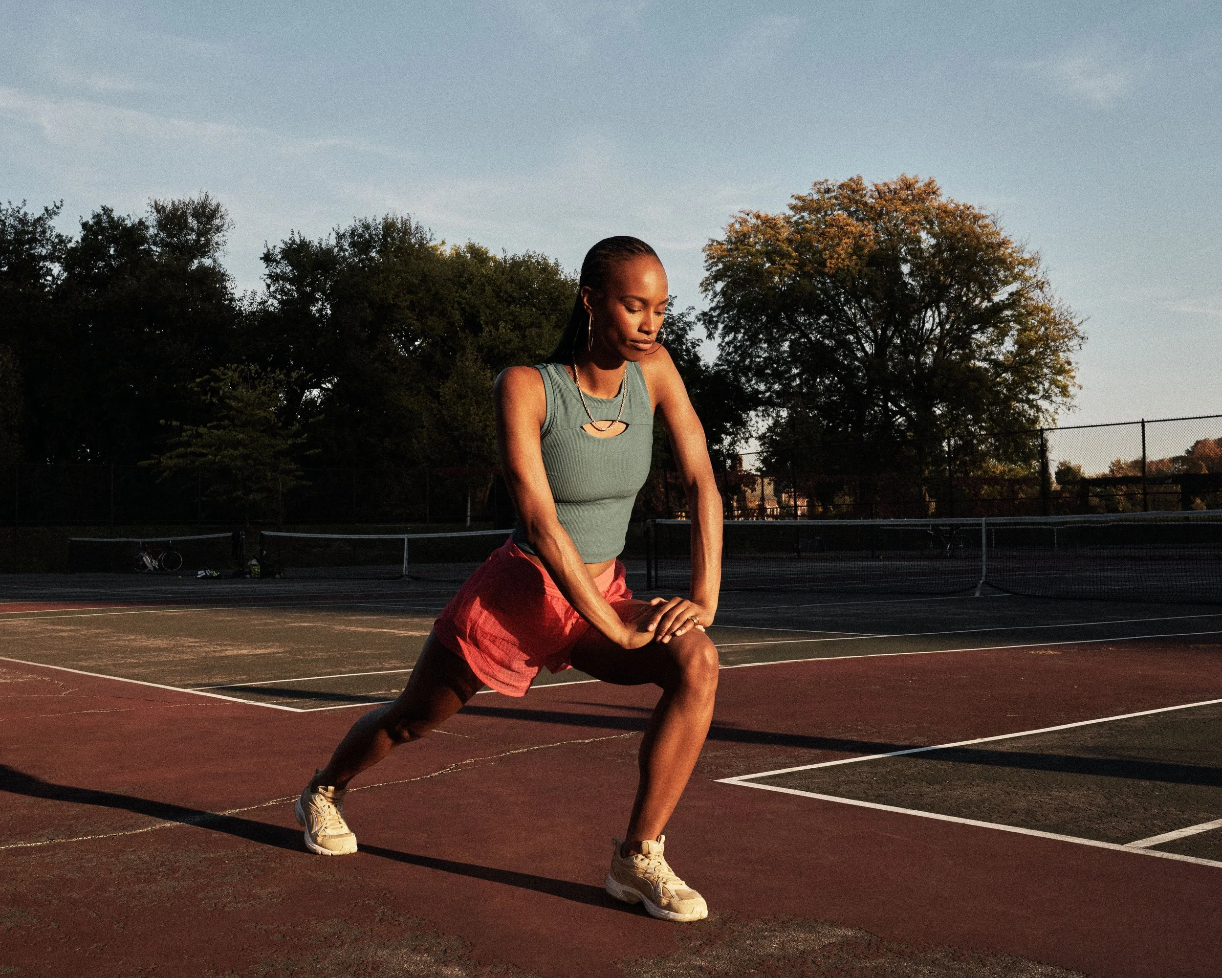 Des'sFitnessStudio+OutdootPhotoshootChicago10.21.24-19.jpg