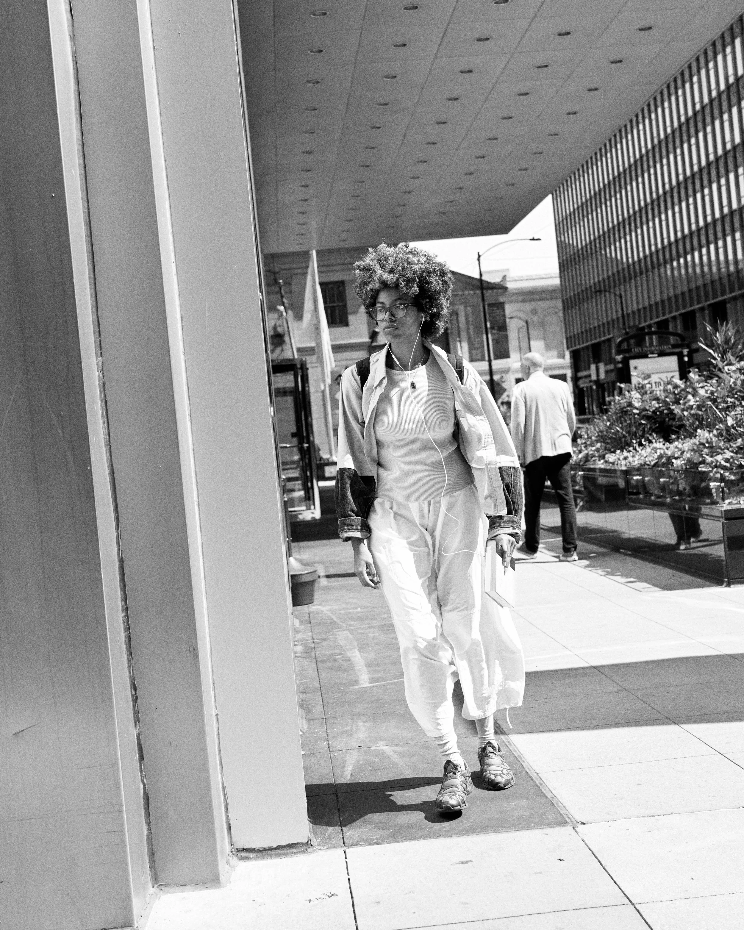 20250911-StreetPhotographyChicago-28.jpg