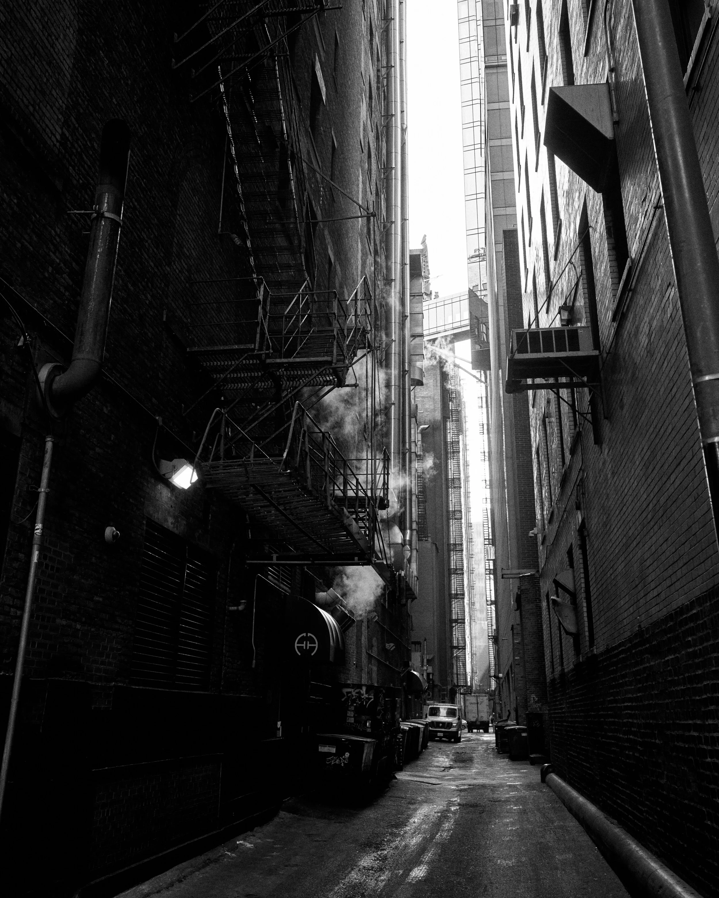 20251217-StreetPhotographyChicago-4.jpg