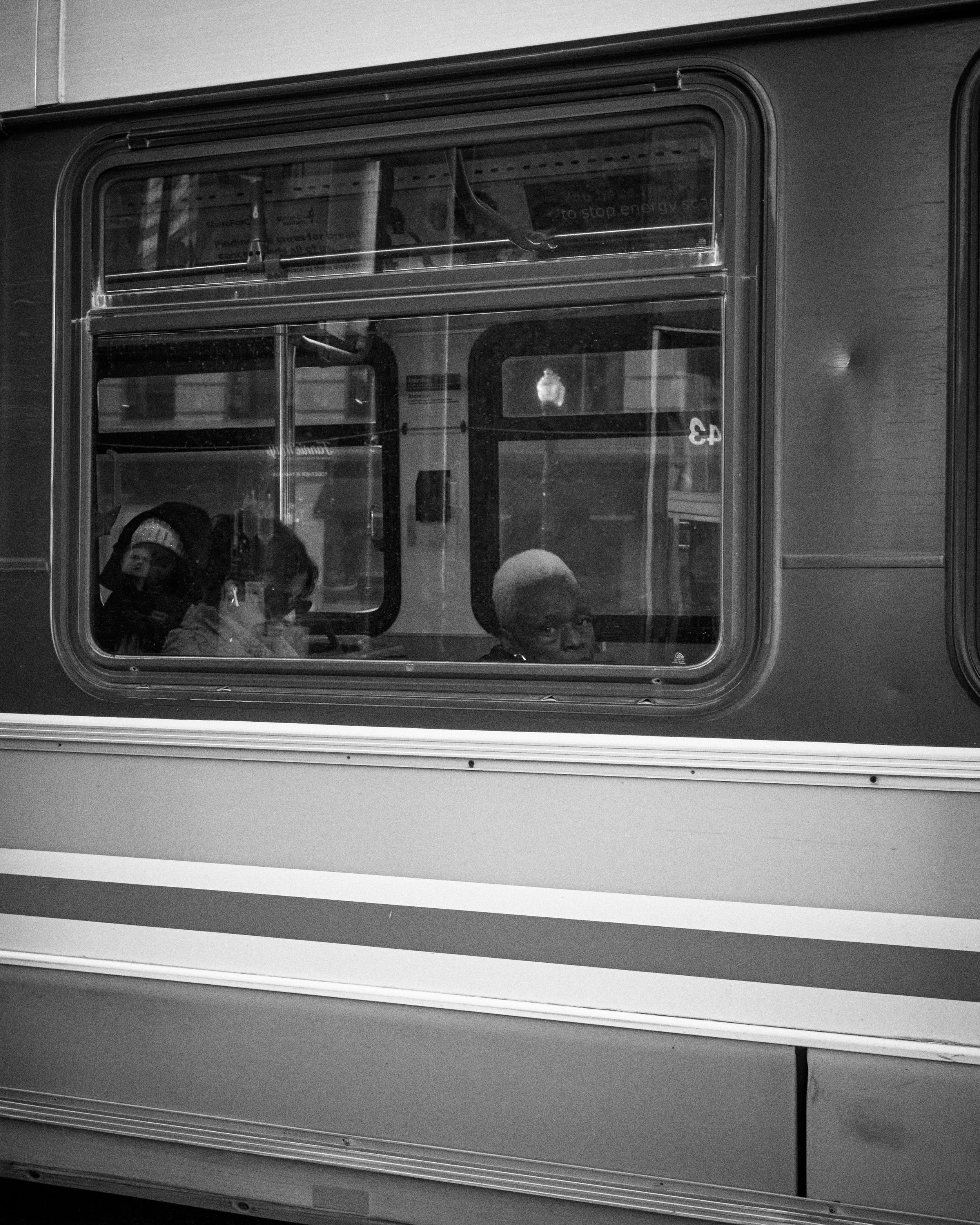 20251217-StreetPhotographyChicago-1.jpg