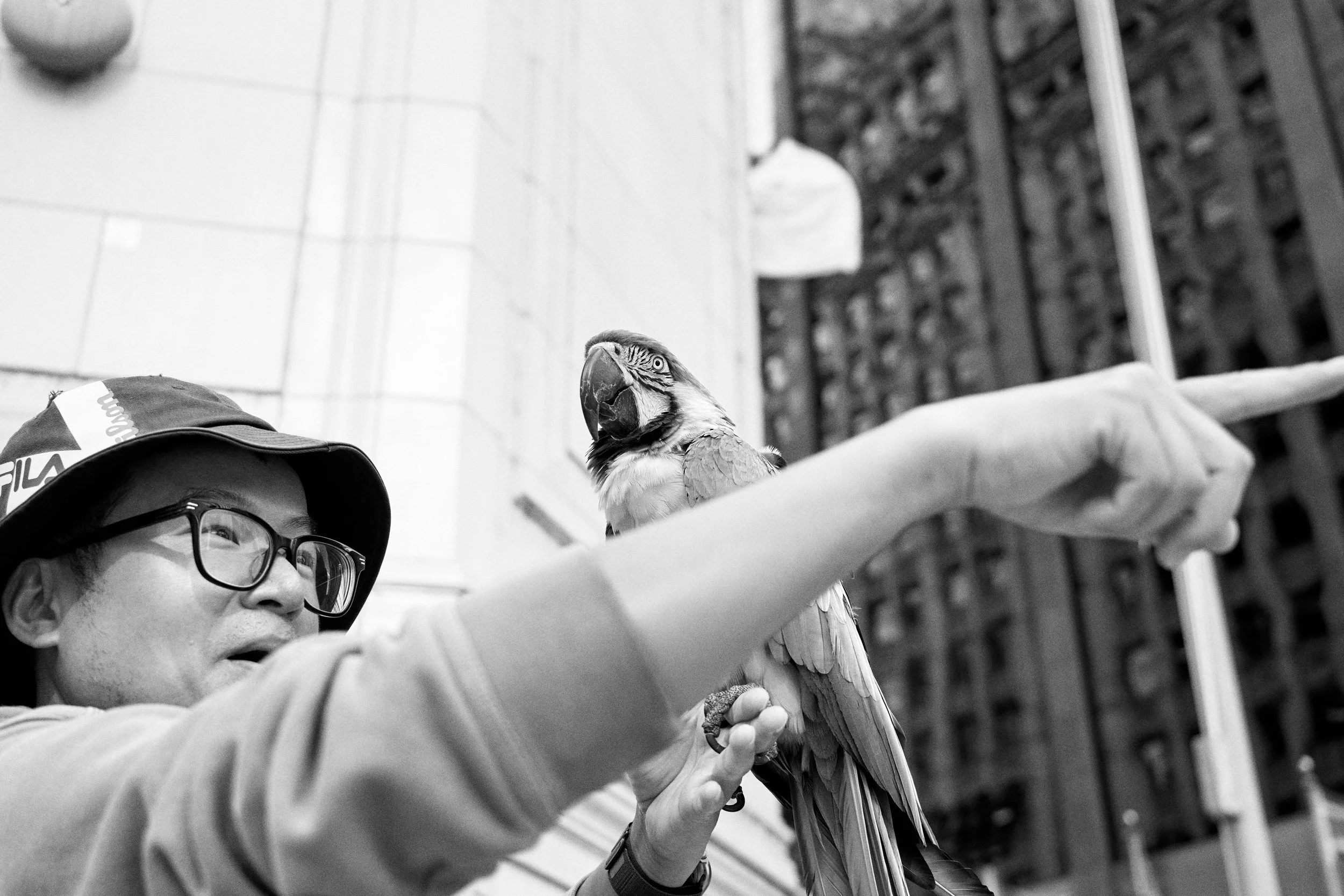 20250905StreetPhotographyRiverwalk,MichiganAveChicago-2.jpg