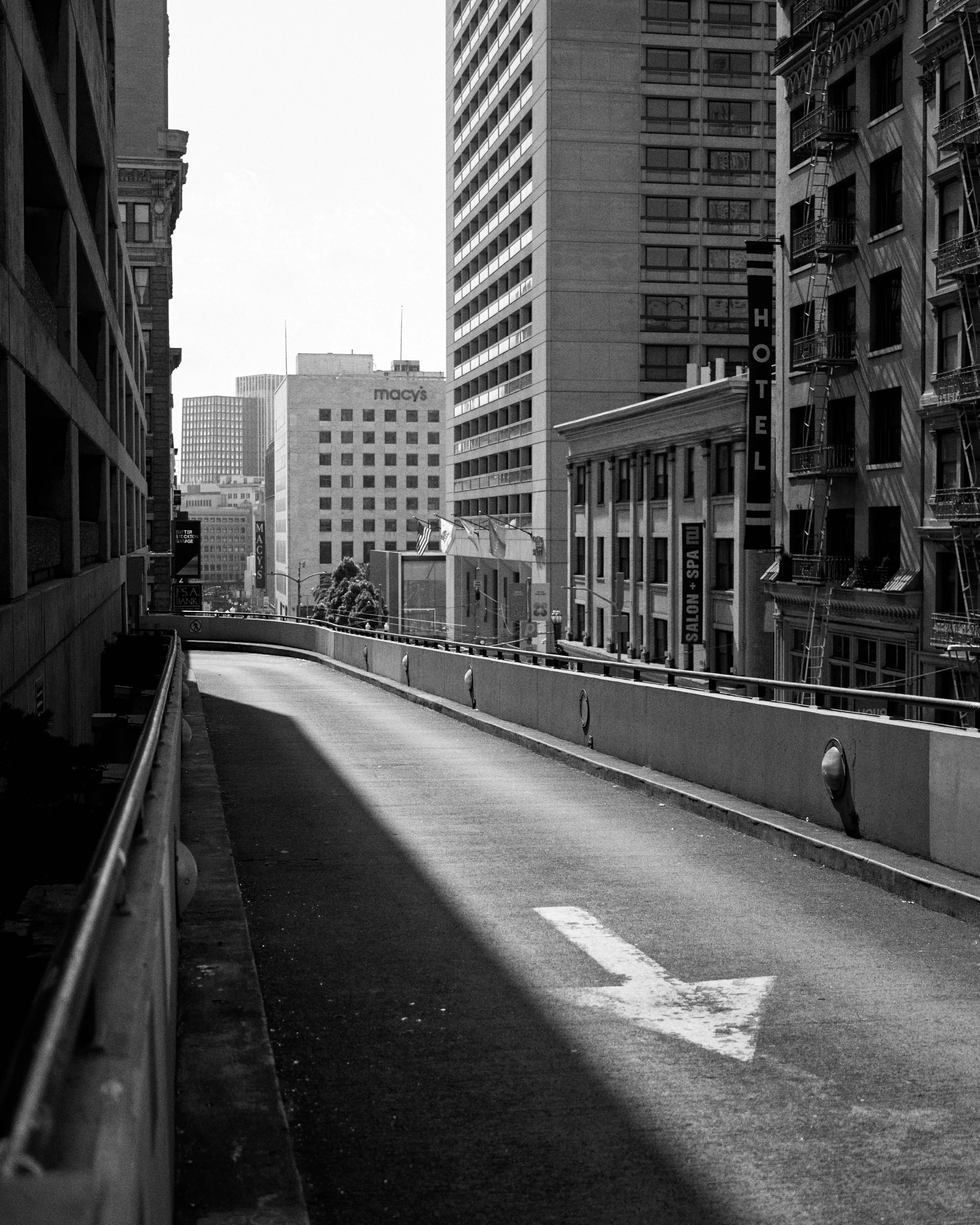 StreetphotographySanFrancisco09.25.25-40.jpg