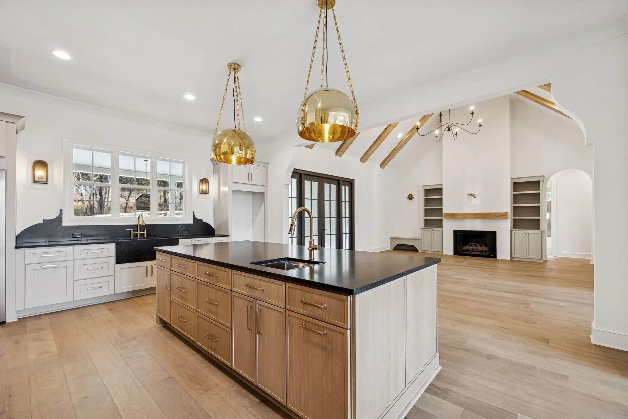 16-6752 Cross Keys Rd - 016.jpg