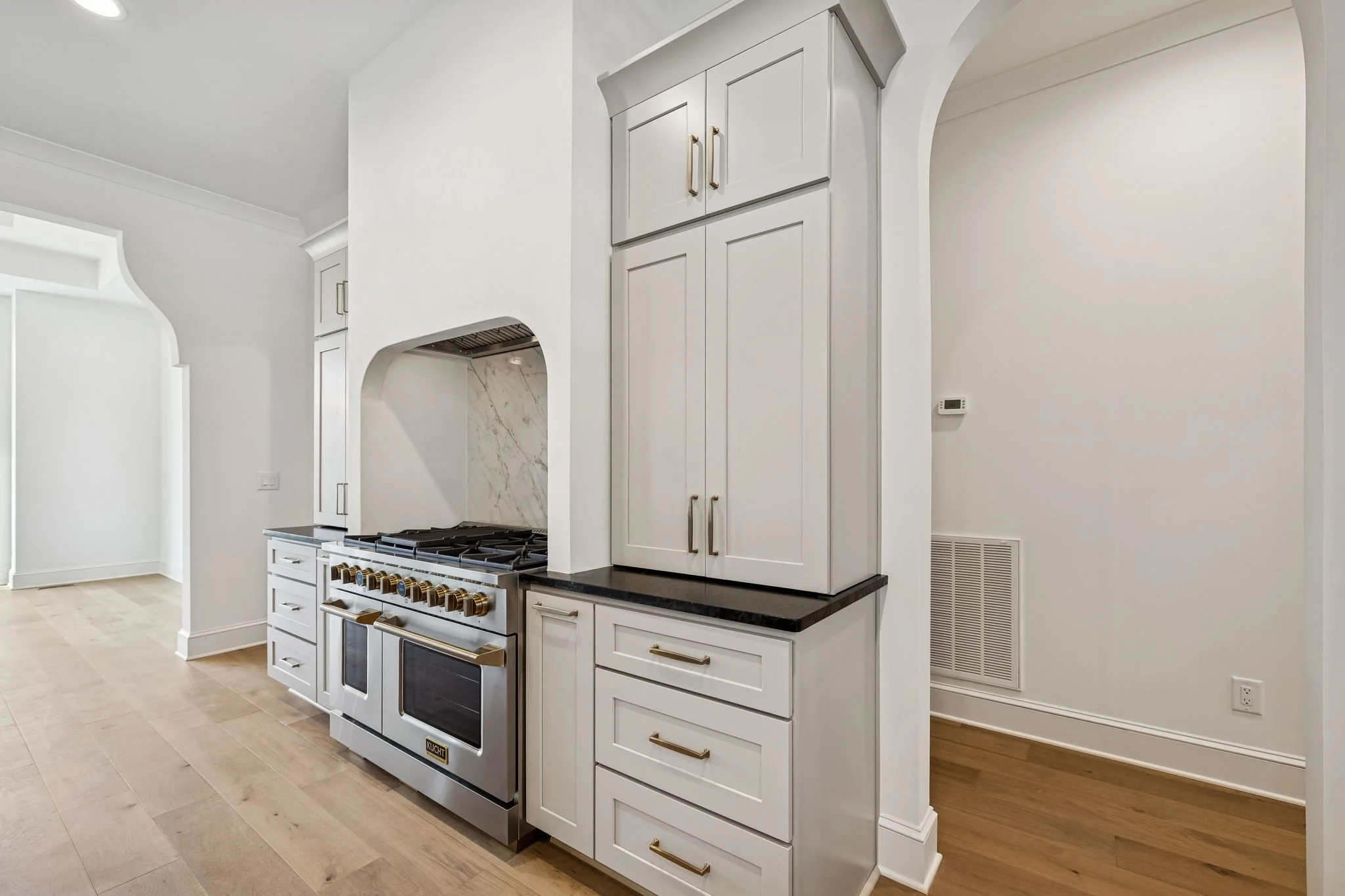 23-6752 Cross Keys Rd - 023.jpg