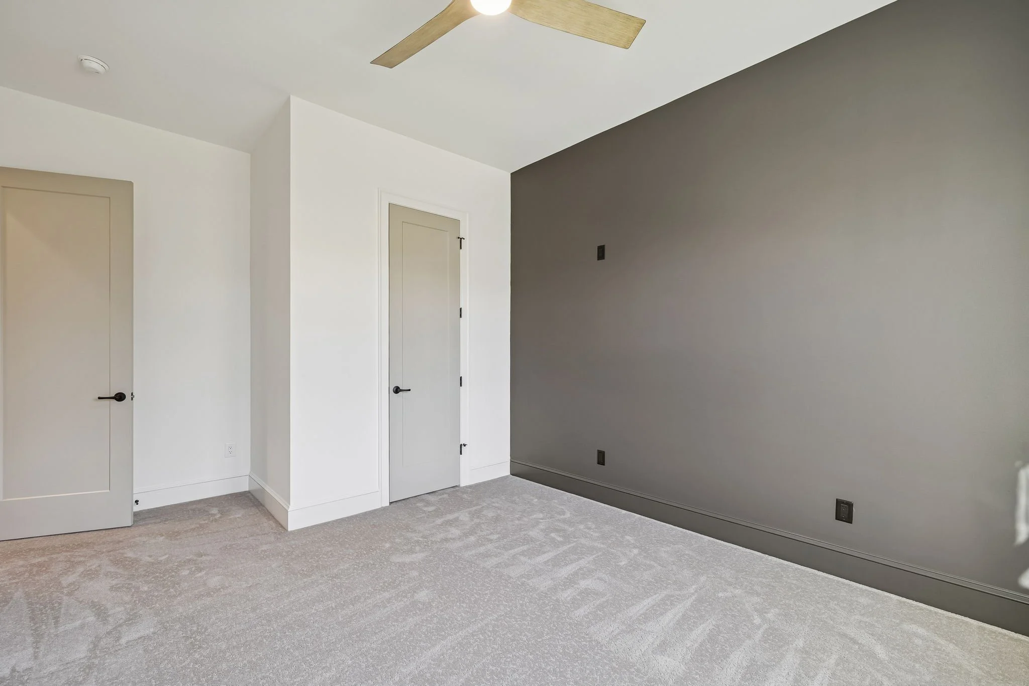 50-6752 Cross Keys Rd - 050.jpg