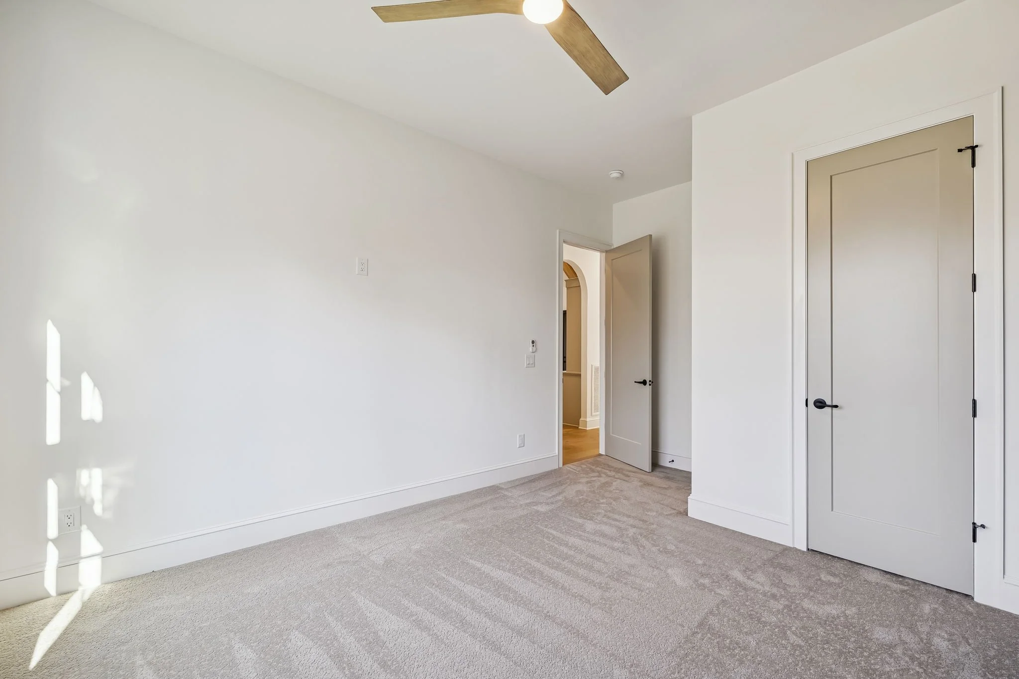 51-6752 Cross Keys Rd - 051.jpg