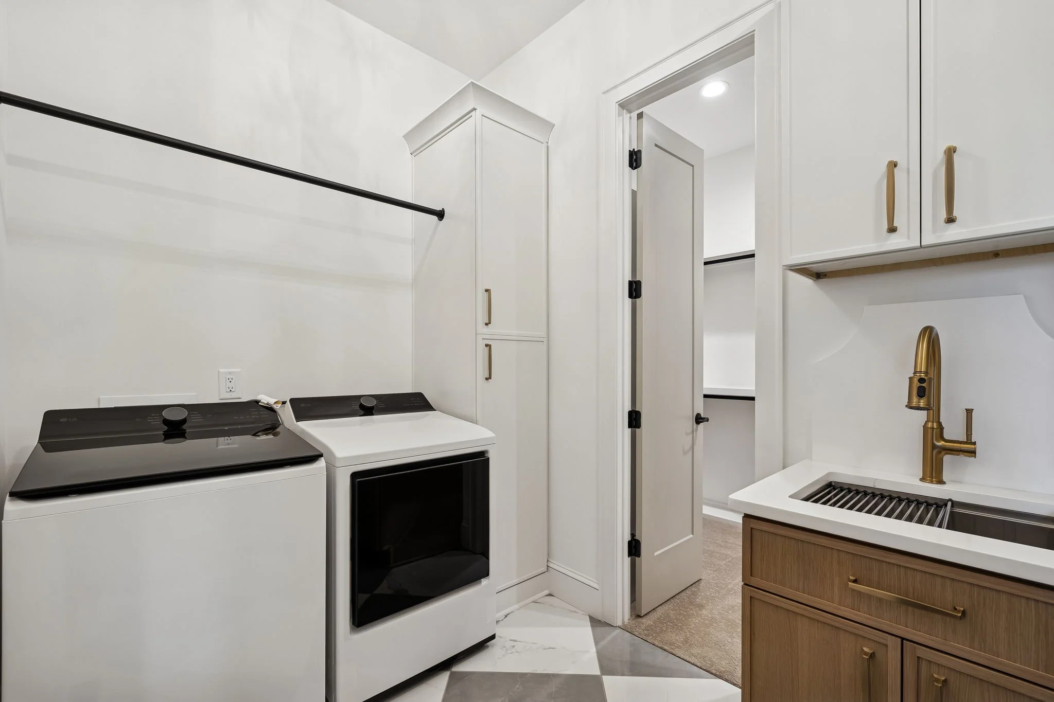 79-6752 Cross Keys Rd - 079.jpg