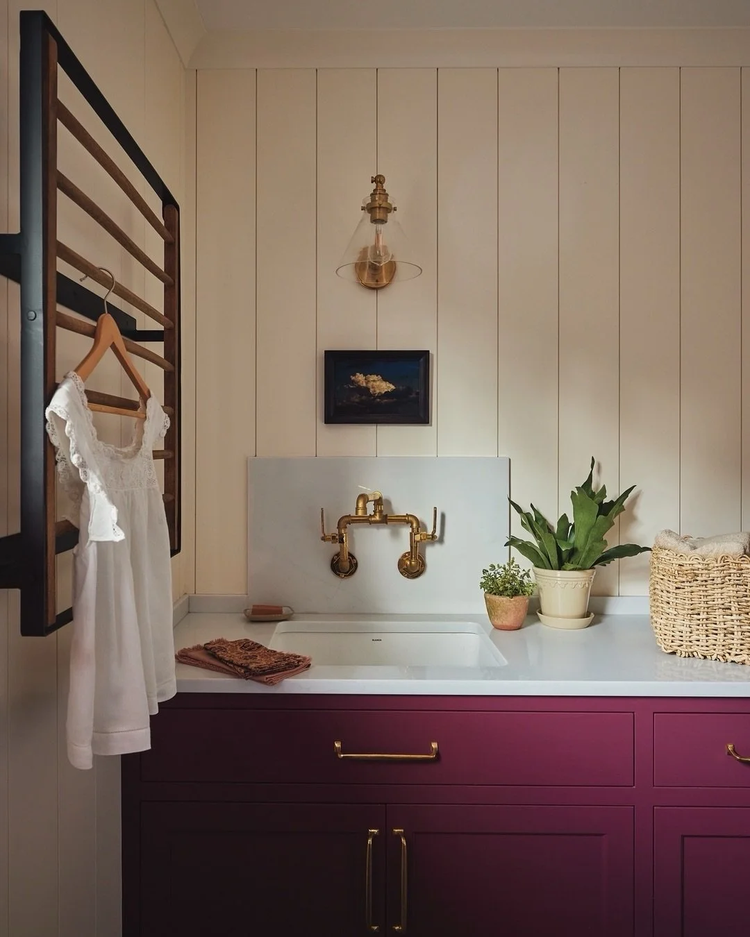 One of the goals with our #LakeWaramaug project was to soften the space and imbue this brand-new building with a sense of history and warmth. To do so, we reached across the pond for inspiration - to the British countryside. The English country aesth