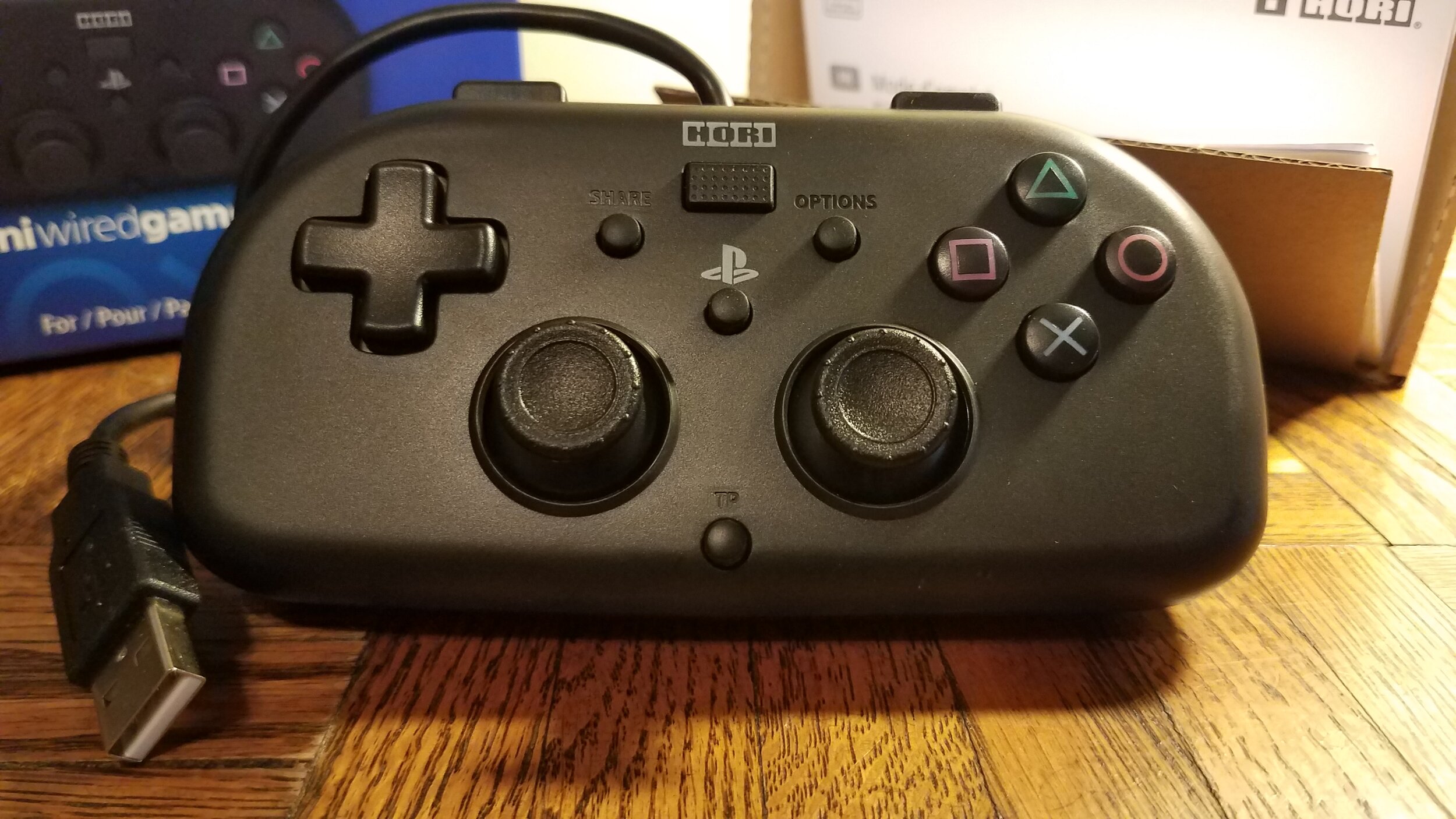 Hori Mini Wired Playstation 4 Controller Review — Game Controller Reviews