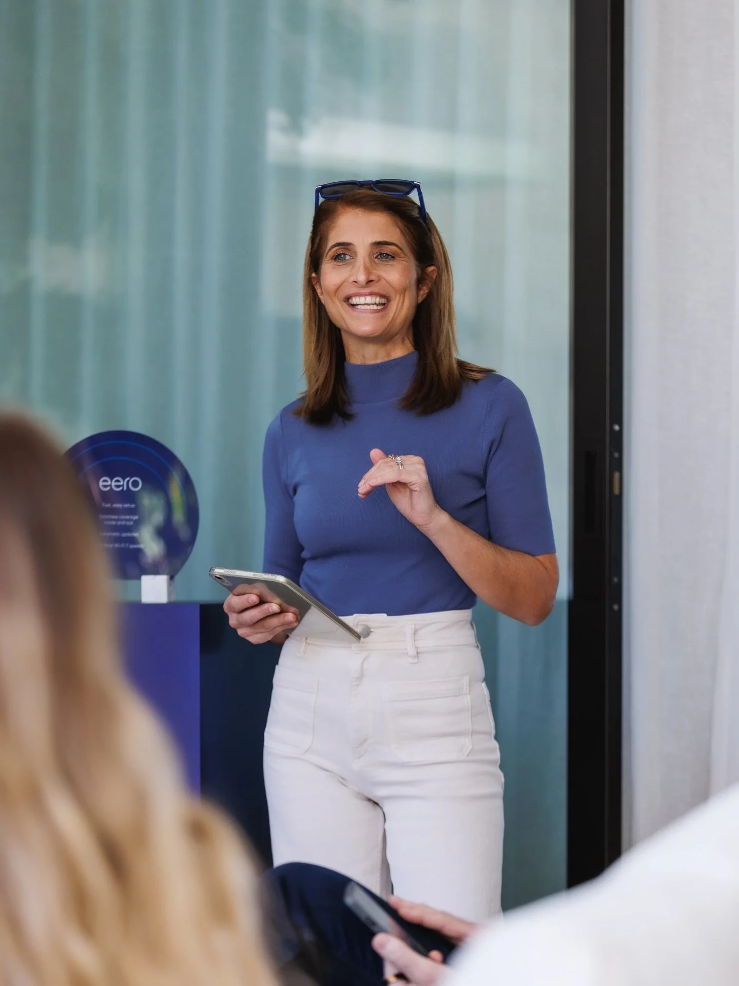 Last week, Anita Birges hosted an exclusive @geteero Eero 7 outdoor showcase for media and content creators, with @bradcanning also in attendance. Thank you @dec_pr 👏🏼 #22mgmt