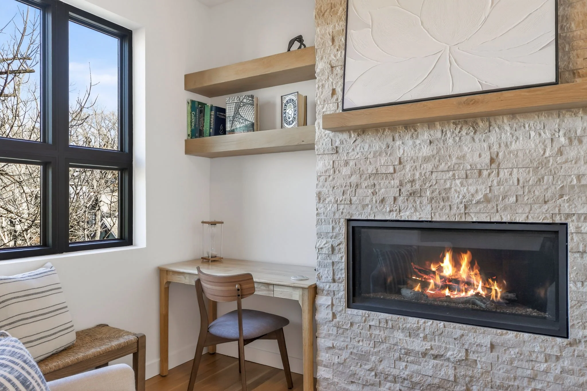 4502 NW Lakota Ct-032.jpg