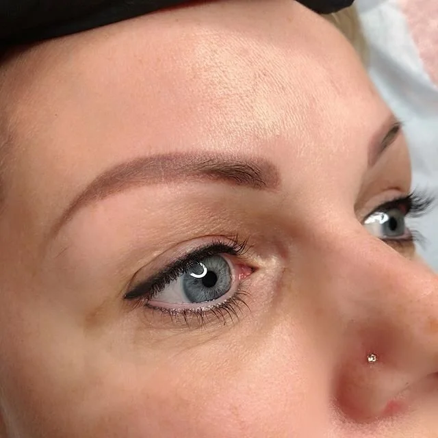 Getting an eyeliner tattoo means never having to fuss with eyeliner again; you can just get up and go. #cosmetictattooperth @dranh_medispa