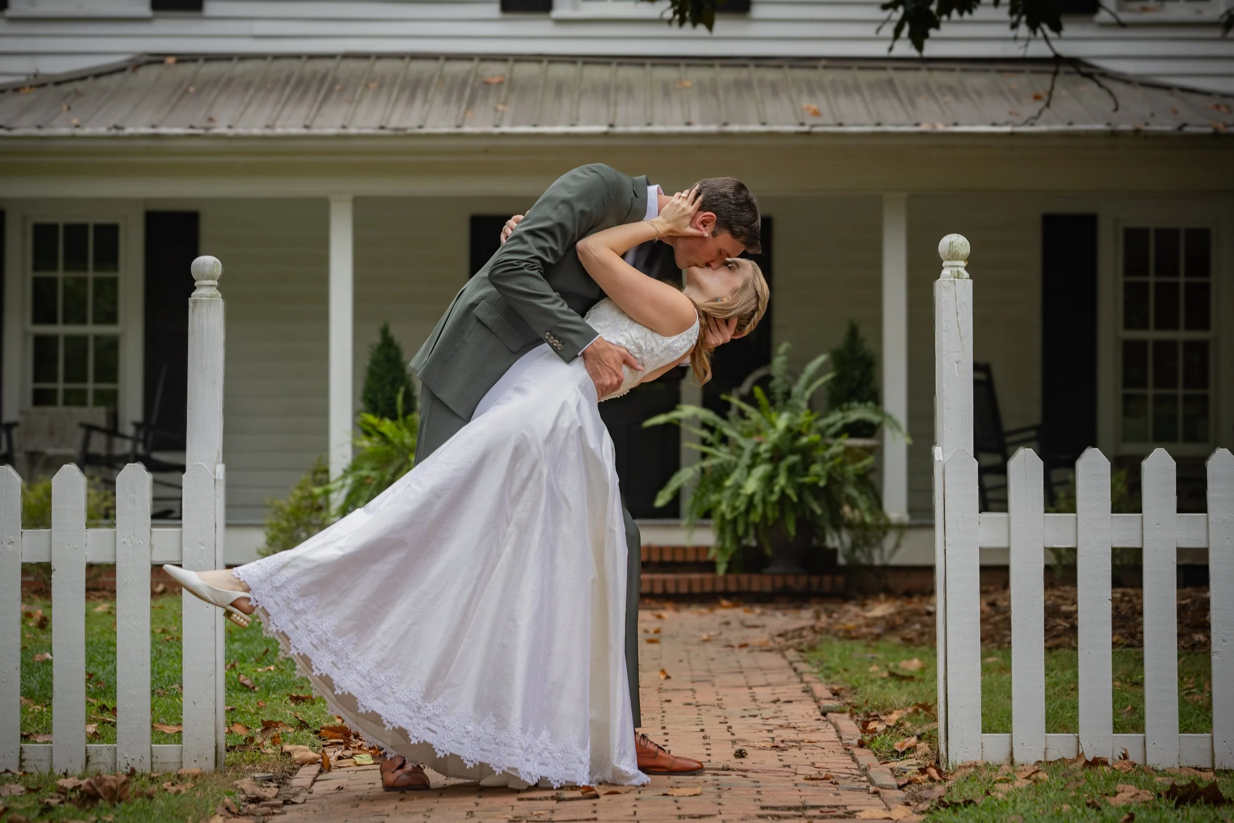 eve-elliot-wedding-previews-70.jpg