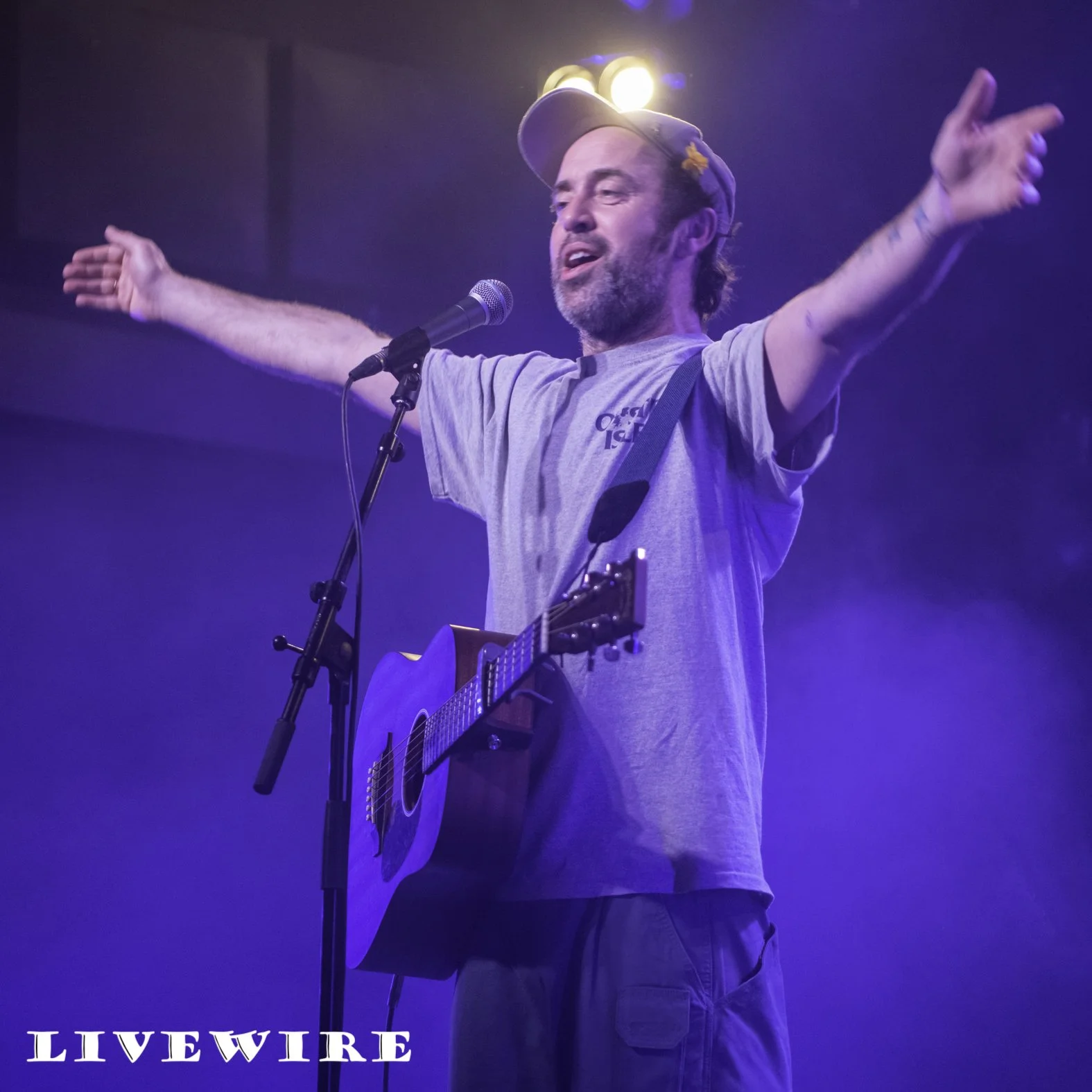 Beans on Toast / Rescue Rooms / Nottingham