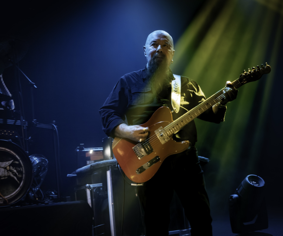 Magnum hit the road this month on the "A Passage In Time" tour