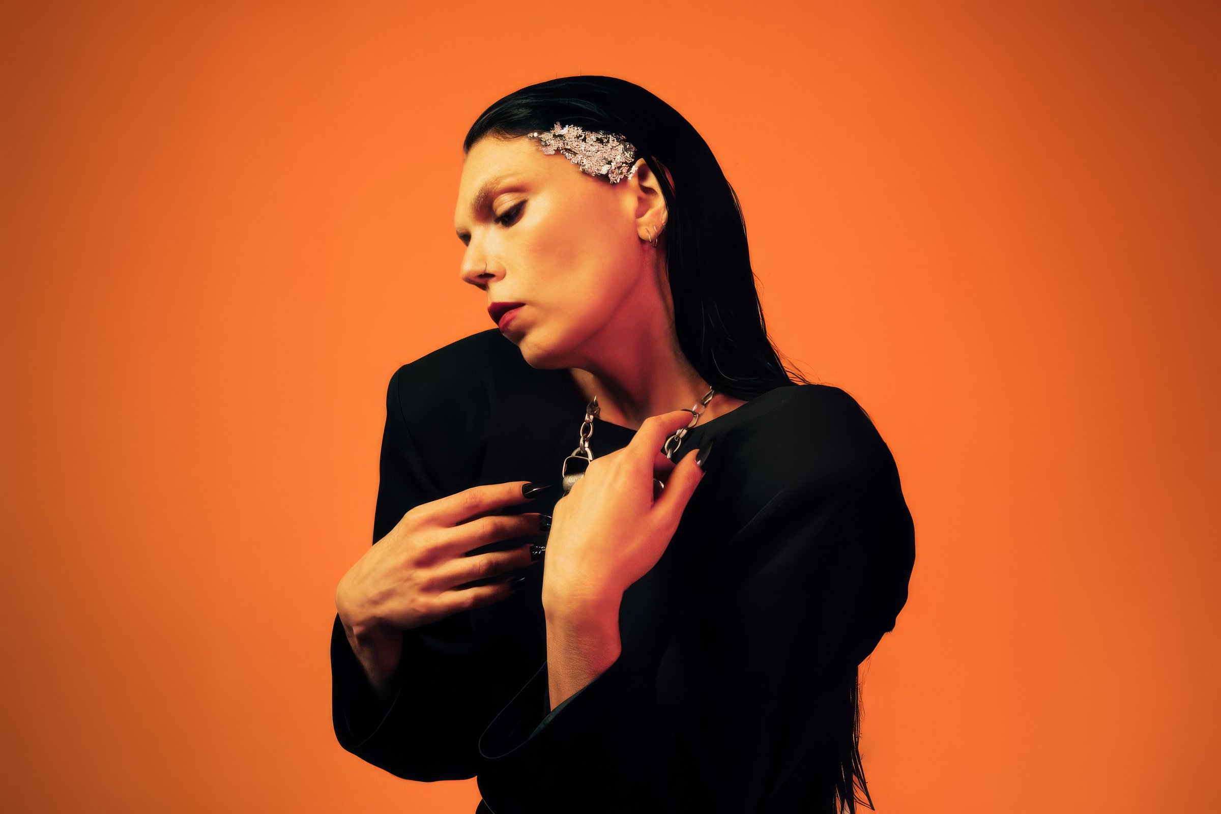 A.A. Williams signed to Reigning Phoenix Music, and drops new single “Just a Shadow"