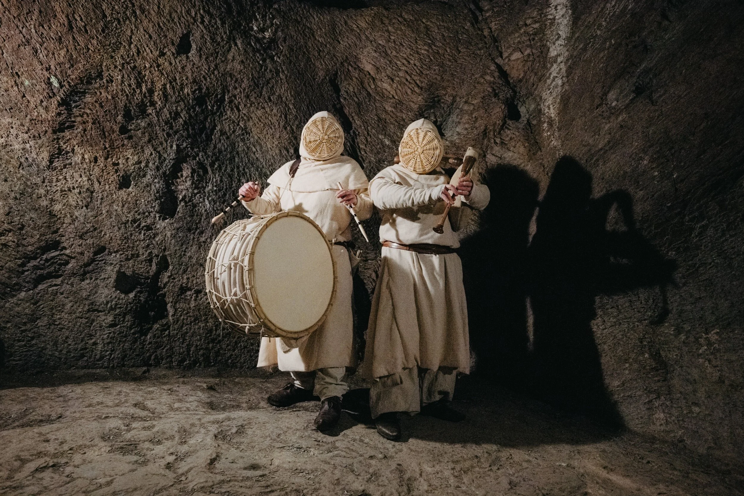 Enigmatic folk duo TABERNIS signs with Napalm Records