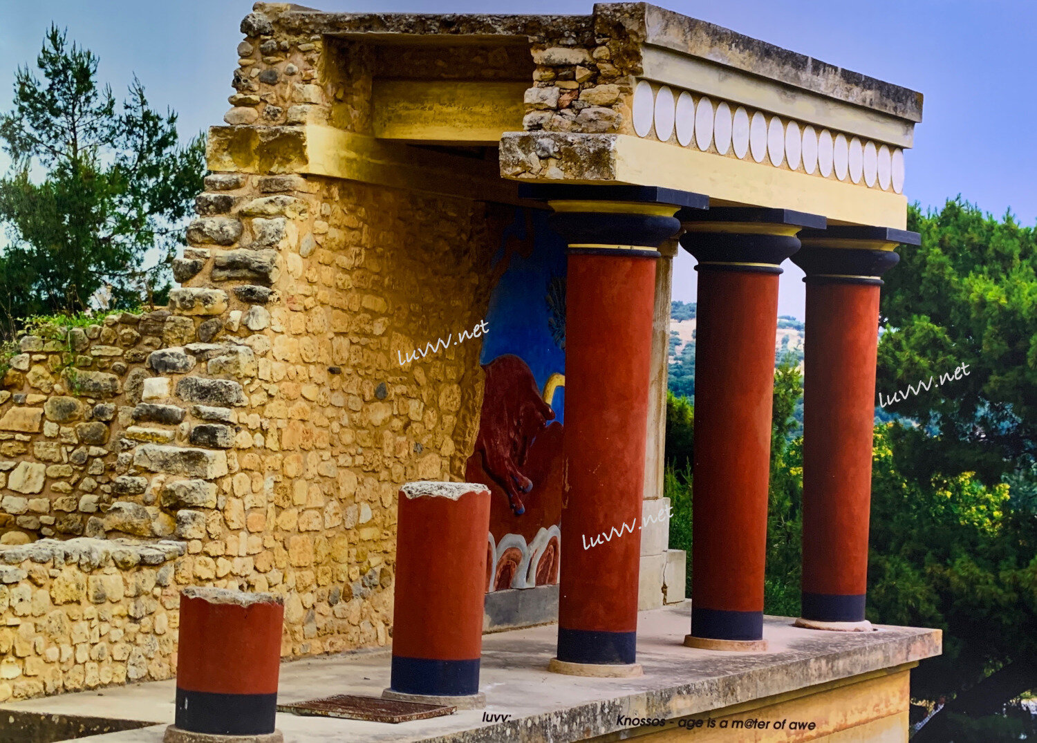 PIC# G-056 KNOSSOS: AGE IS A M@TER OF AWE