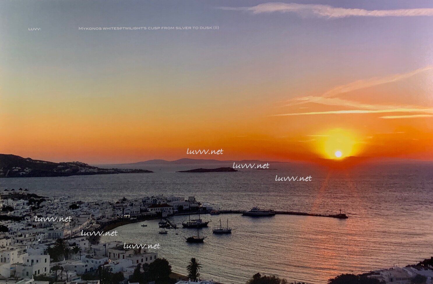 PIC# G-098 / MYKONOS WHITES@TWILIGHT’S CUSP FROM SILVER TO DUSK (2) — 20X30”