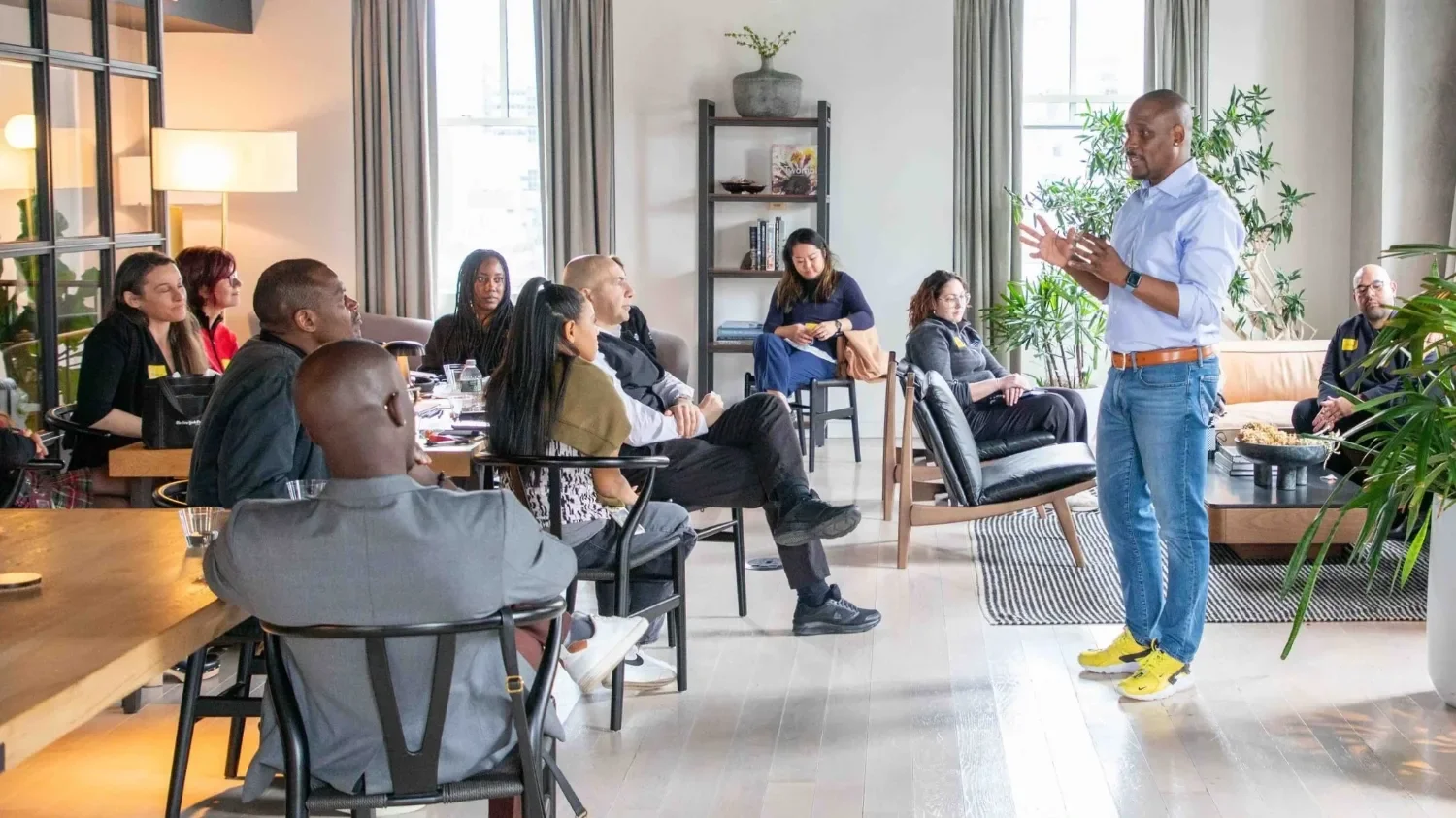 Steffon presenting to a group