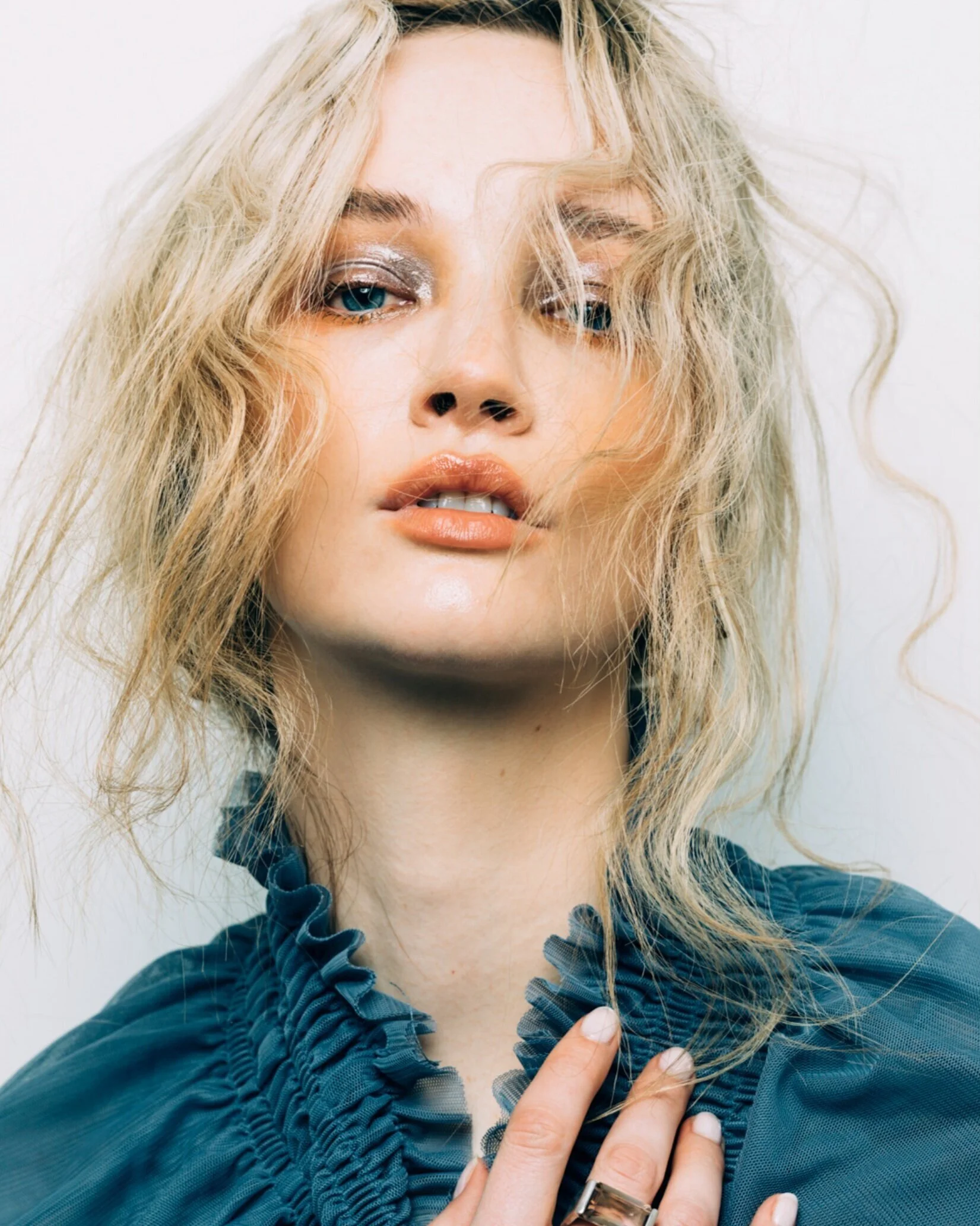 Emma Bryce X Oway