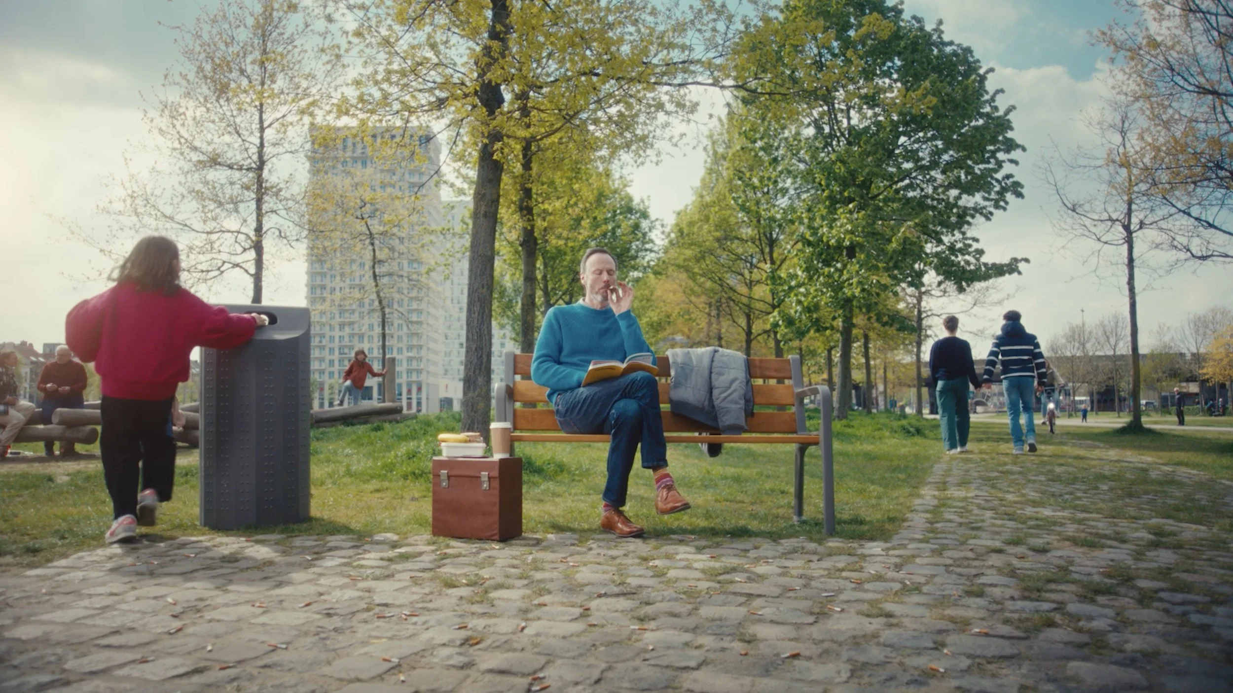 STAD ANTWERPEN — commercial 