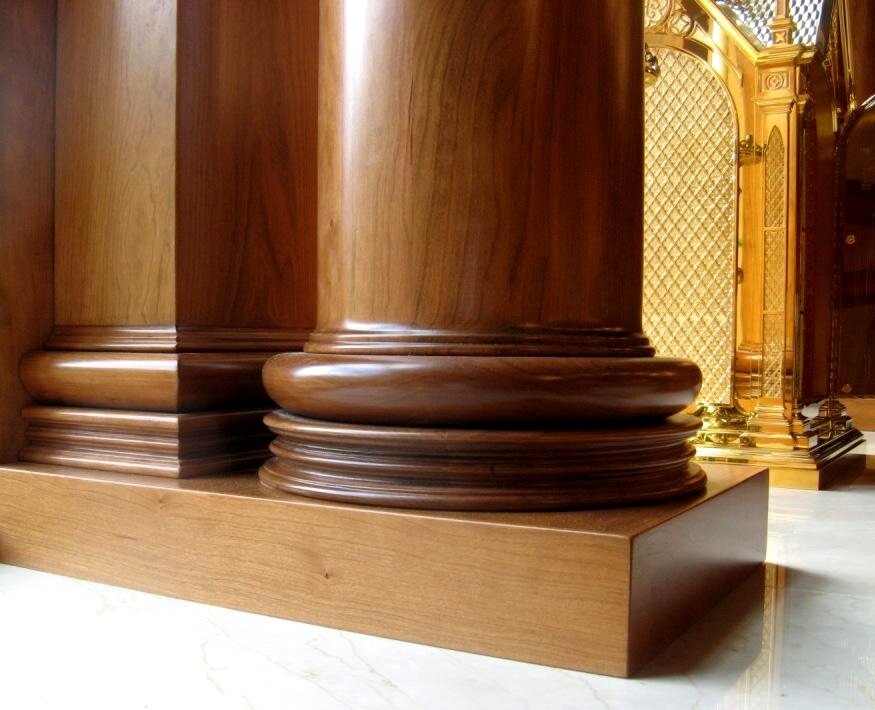 10_StBernadette_Reredos column detail.jpg