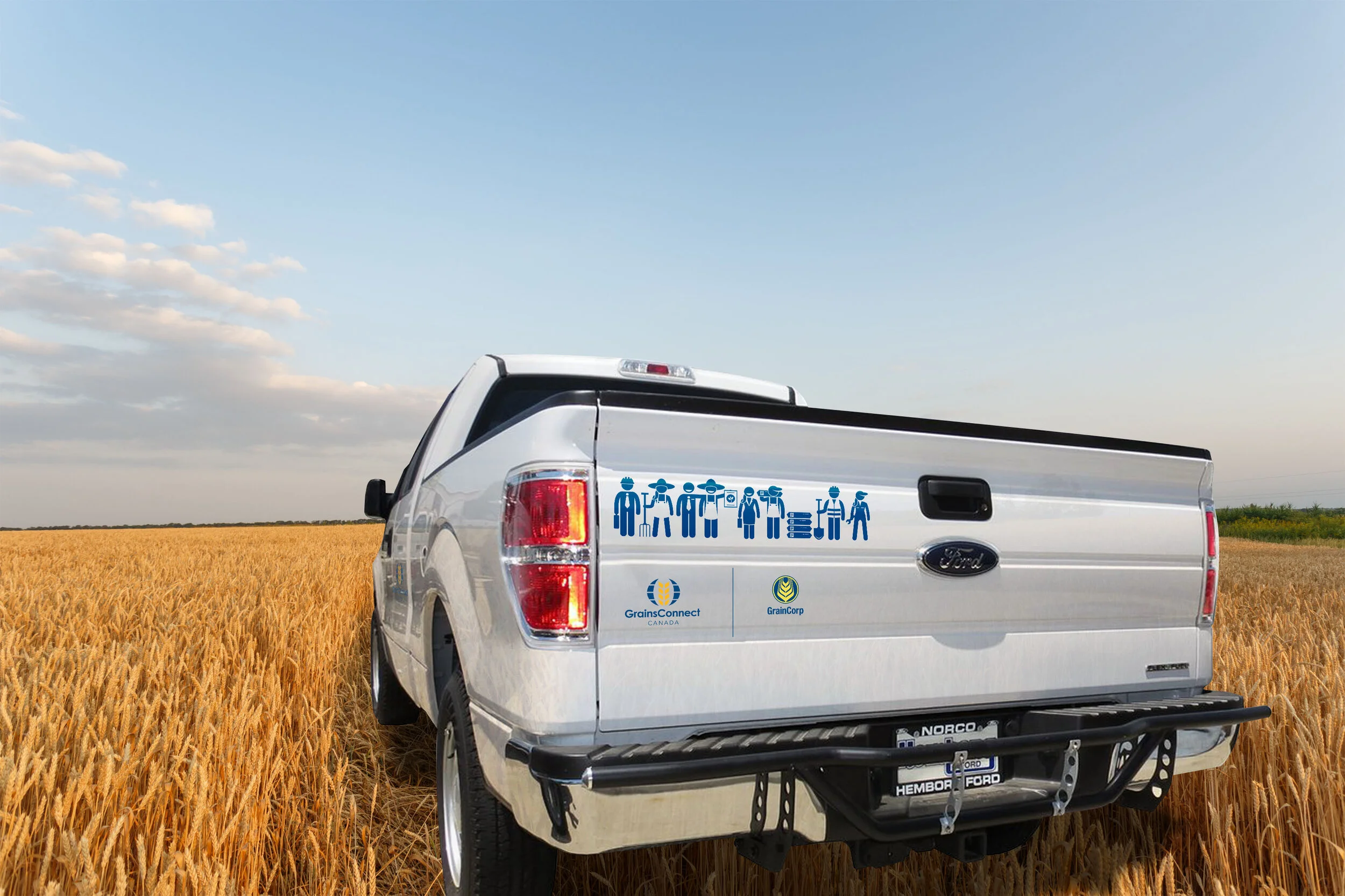 GCC FAMILY TRUCK.jpg