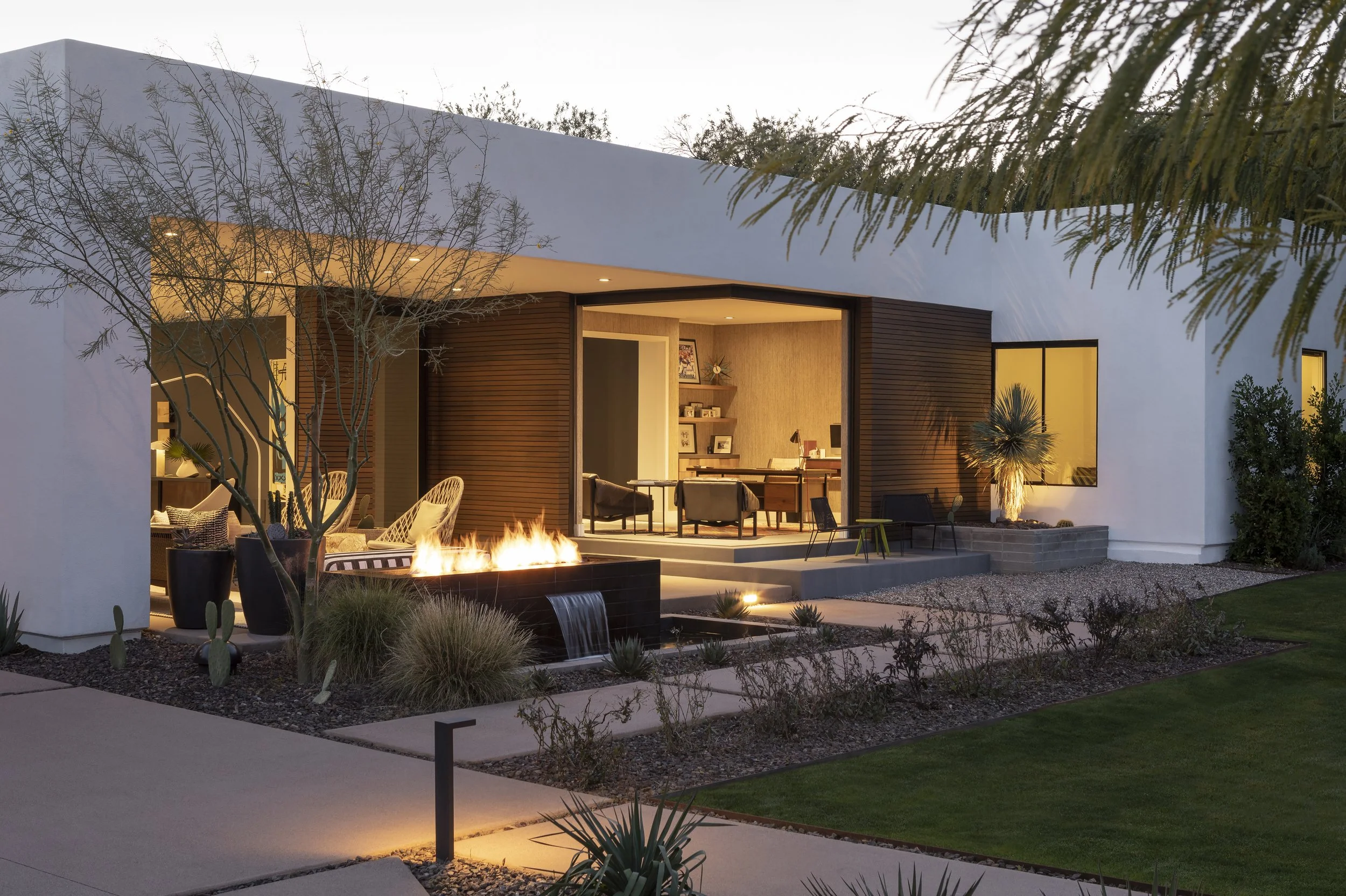 Dusk Front Exterior10838.JPG