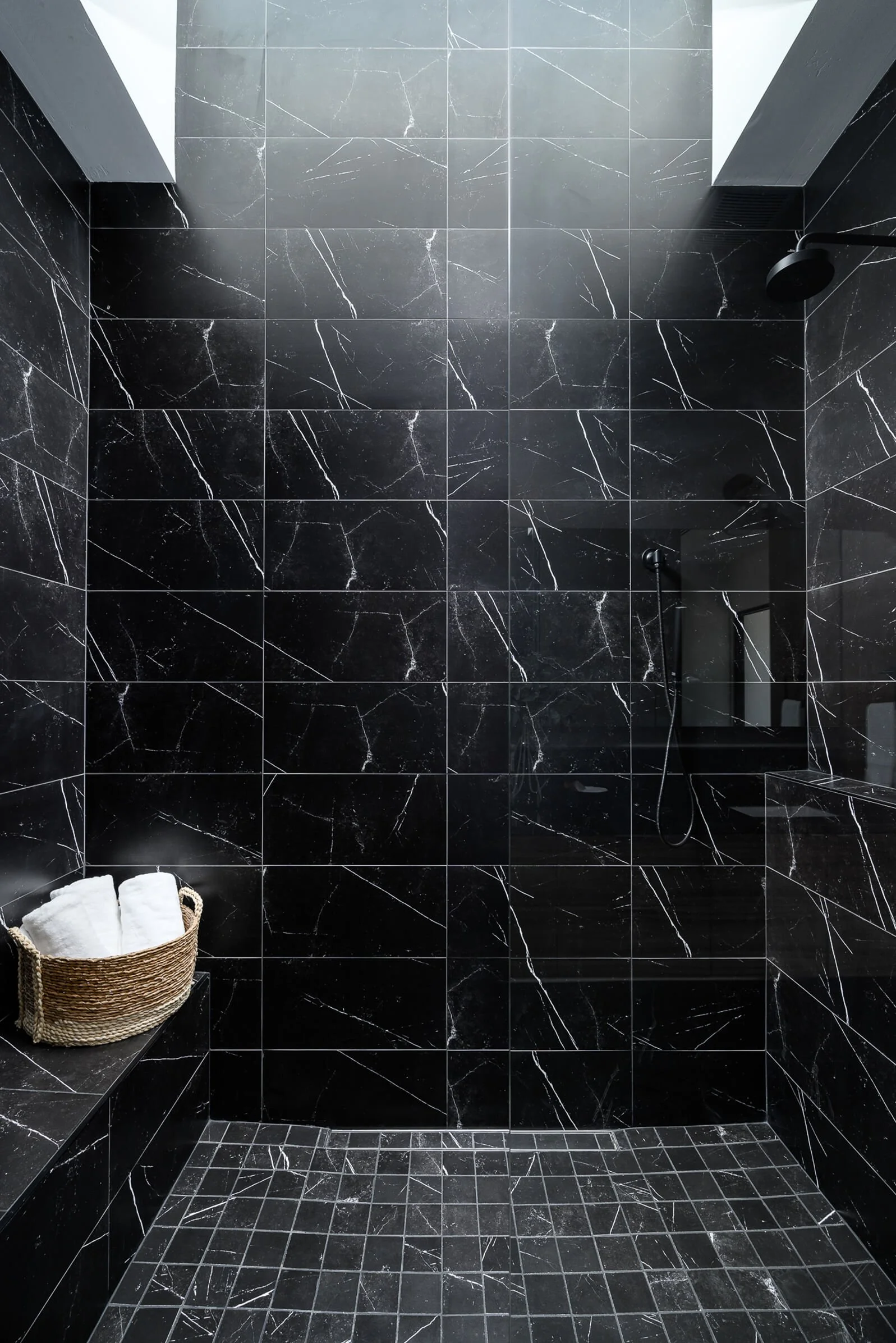 i 5301N43rdSt-26.jpg