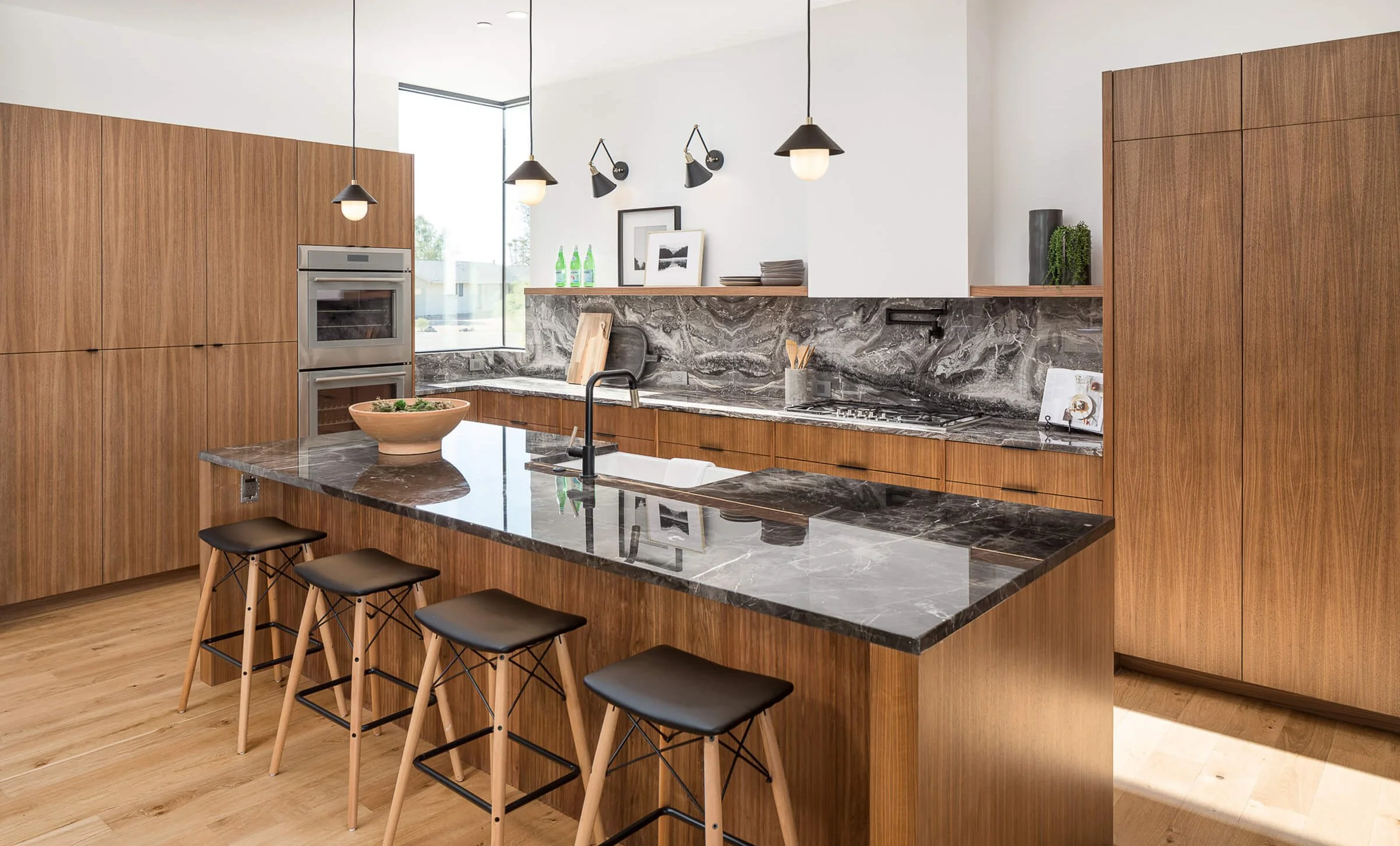 i 5301-N-43rd-Final-14-of-55.jpg