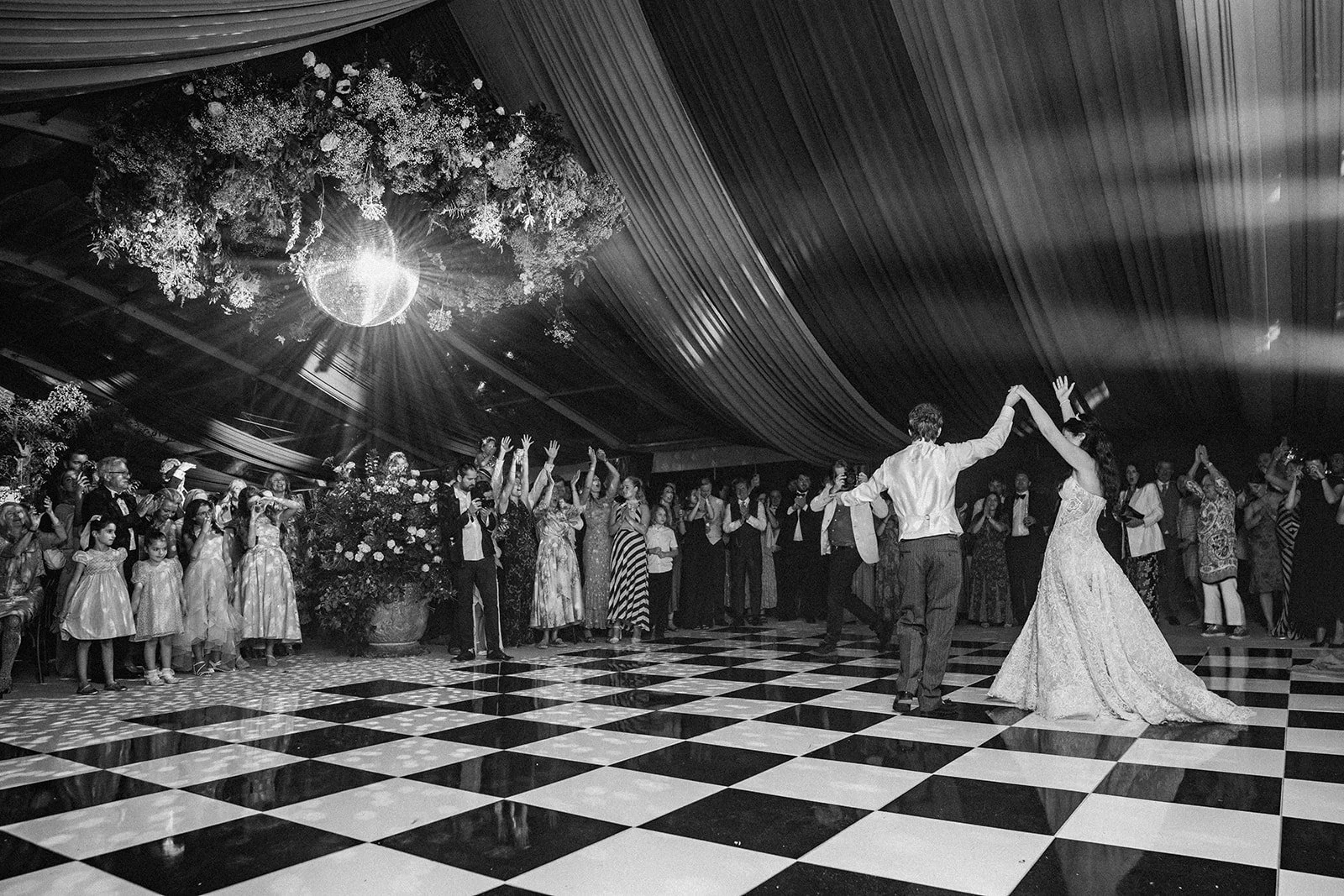 Karolin and Edward Previews-99.jpg