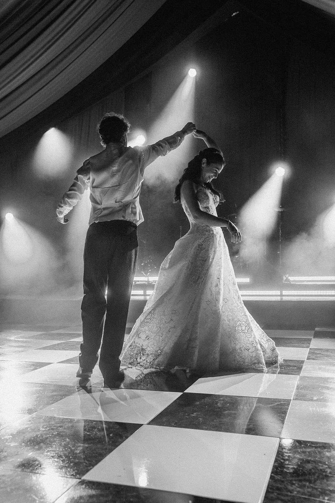 Karolin and Edward Previews-97.jpg