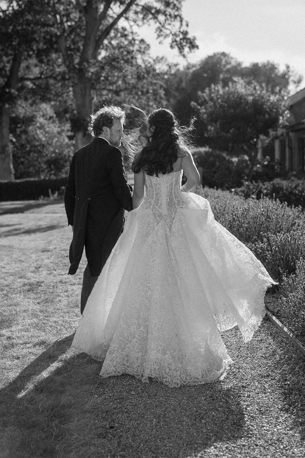Karolin and Edward Previews-65.jpg