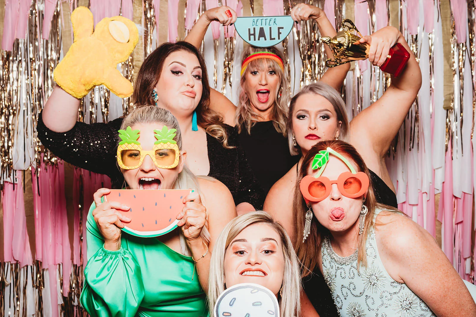 Cute and Funny Photo Booth Poses of 2024