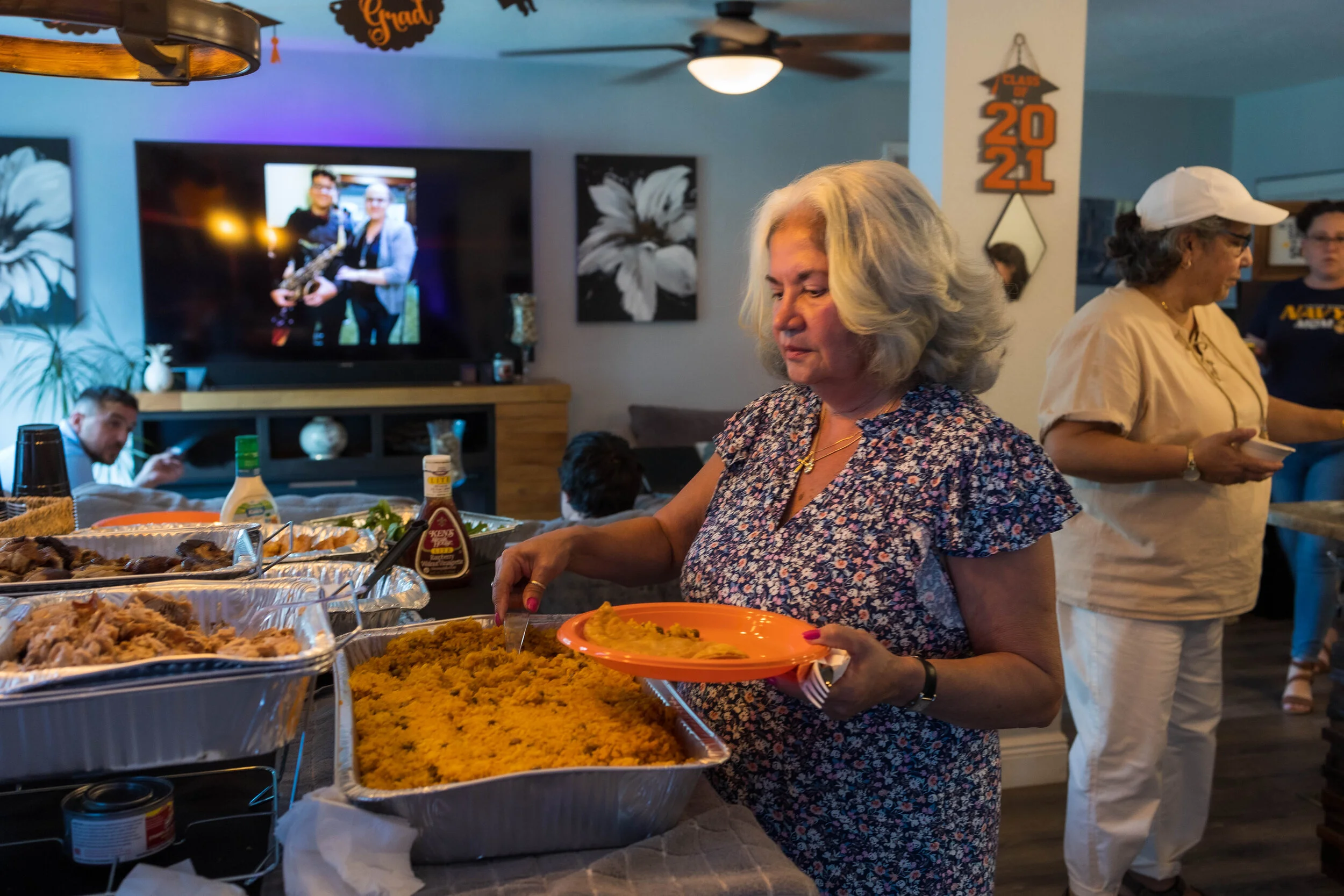 20210529-2021-05-29 Dom Grad Party-7O6A2066.jpg