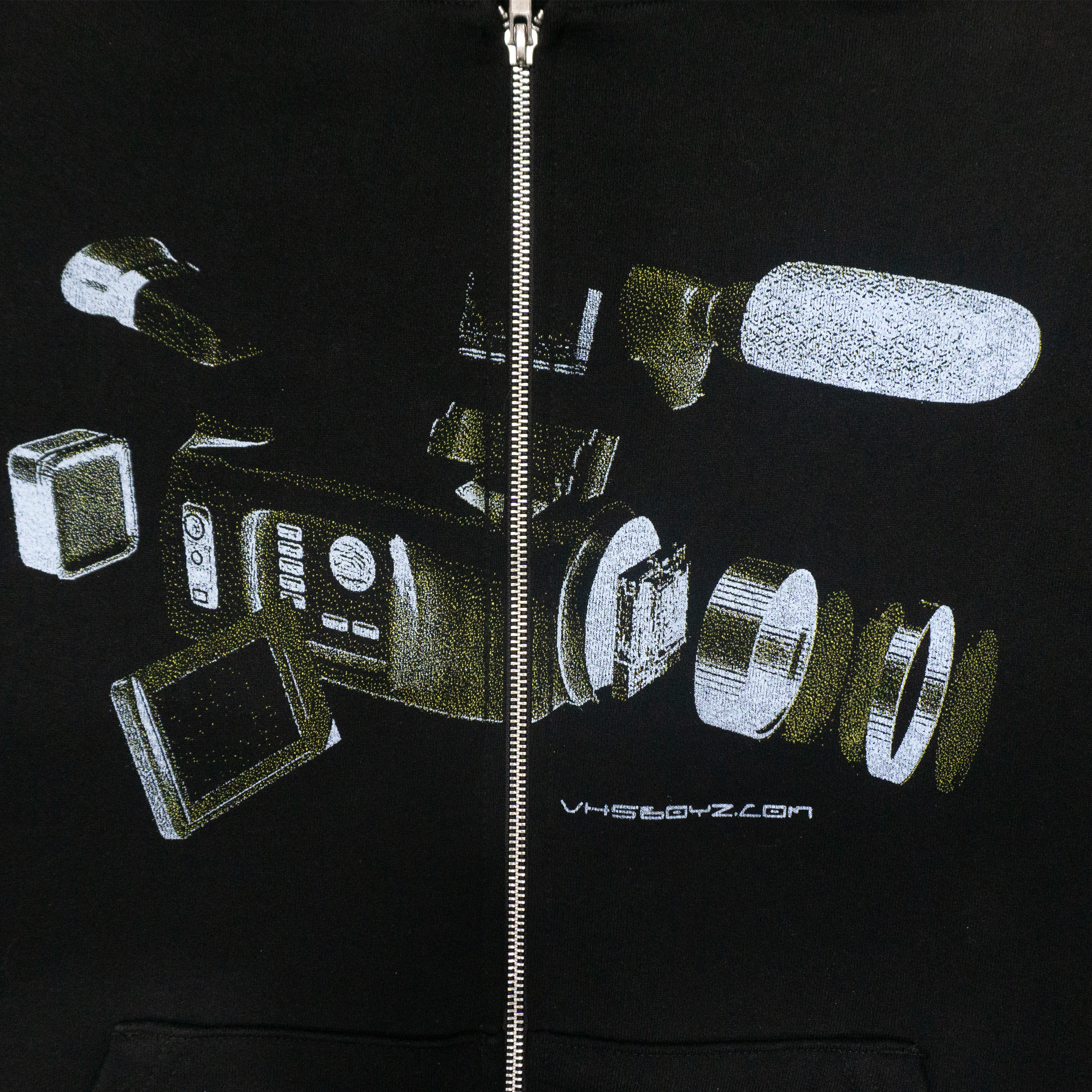 BLACK -ZIP UP - PRODUCT SHOT - 2.png