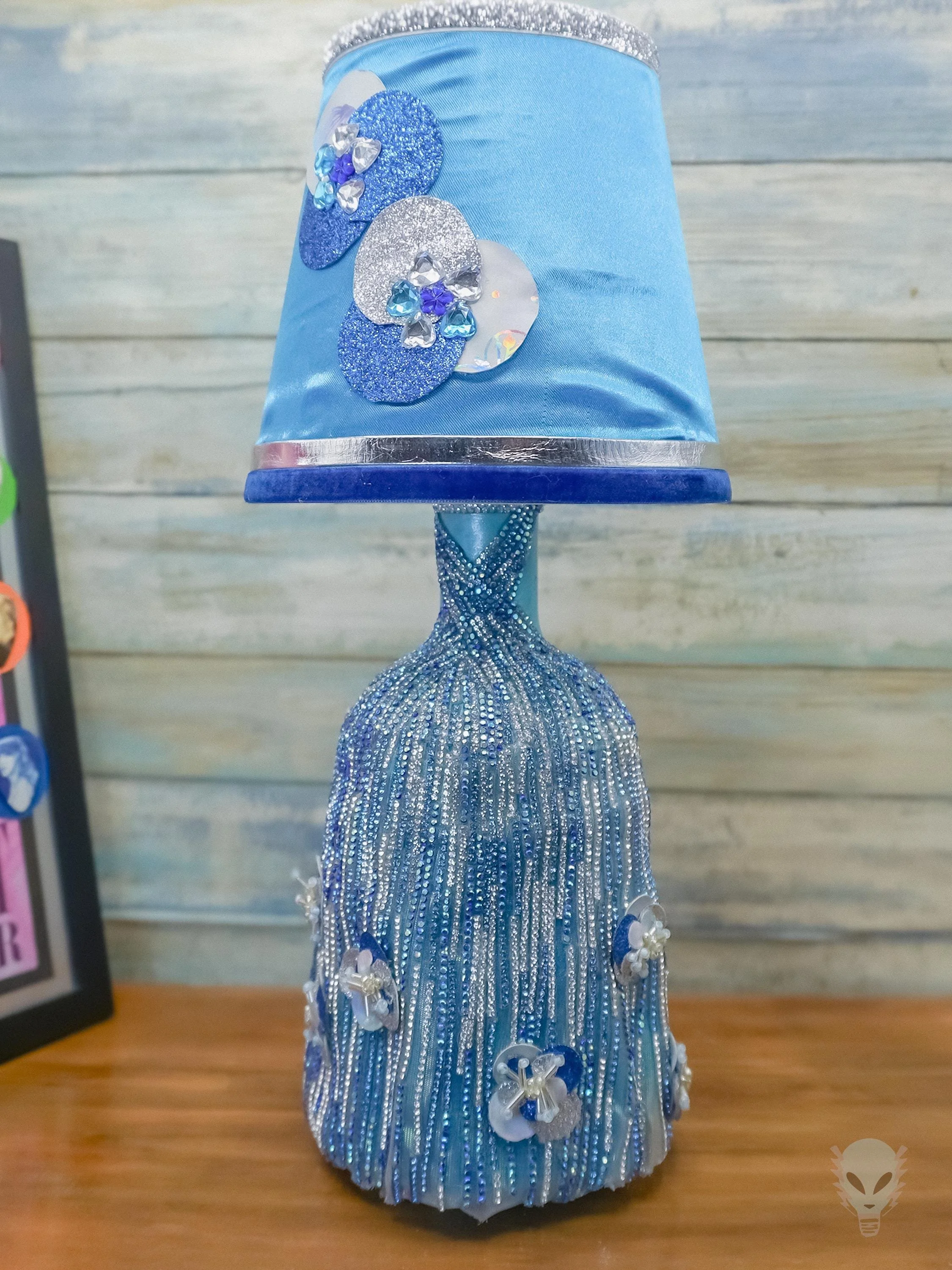 https://i.etsystatic.com/34069651/r/il/08c282/7067276697/il_fullxfull.7067276697_o2by.jpg