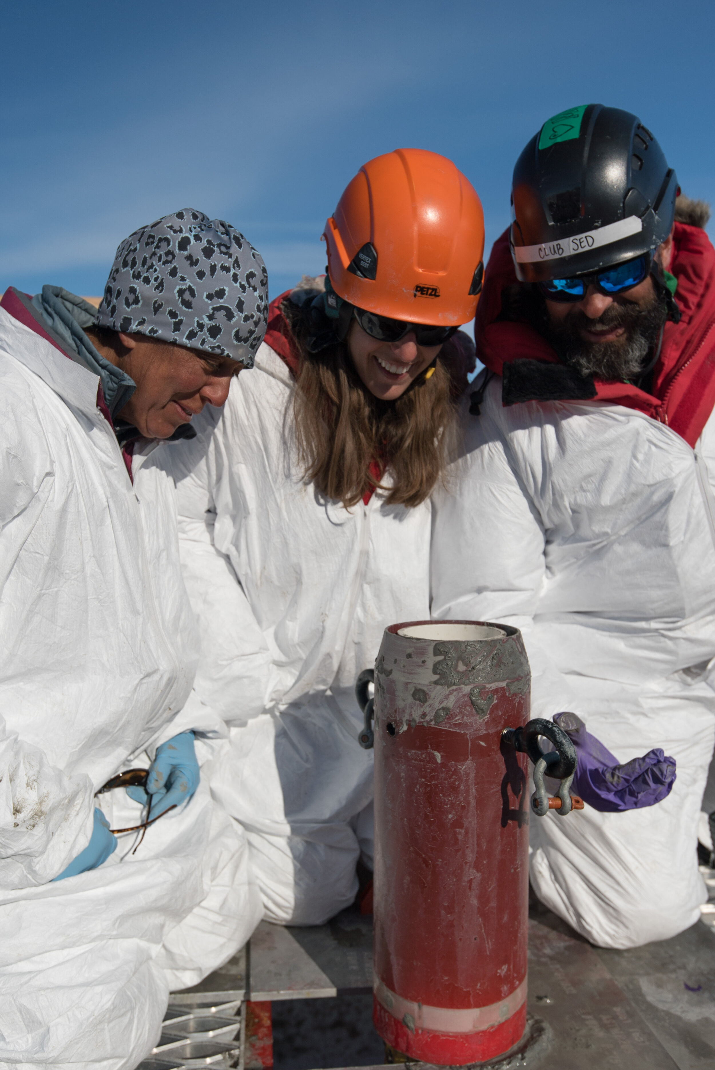 Amy Leventer, Ryan Venturelli, and Brad Rosenheim with a 2 Meter Gravity Core - Kathy Kasic - DSC08772.jpg