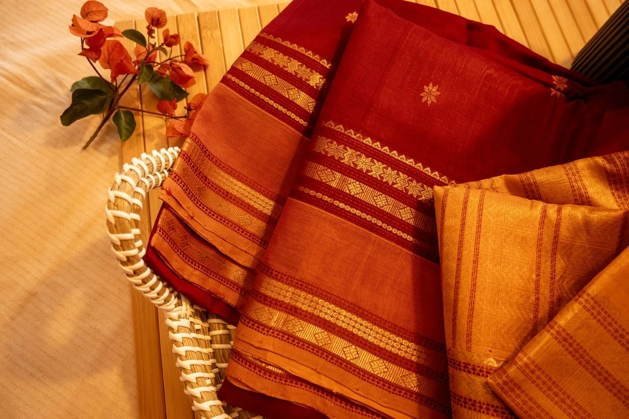 bordeaux-red-with-rust-pallu-3.jpg