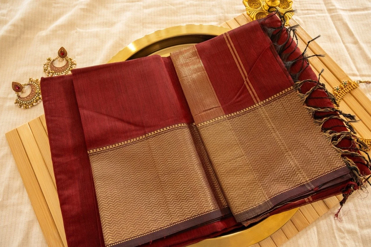 garnet-red-in-maheshwari-weave-1.jpg