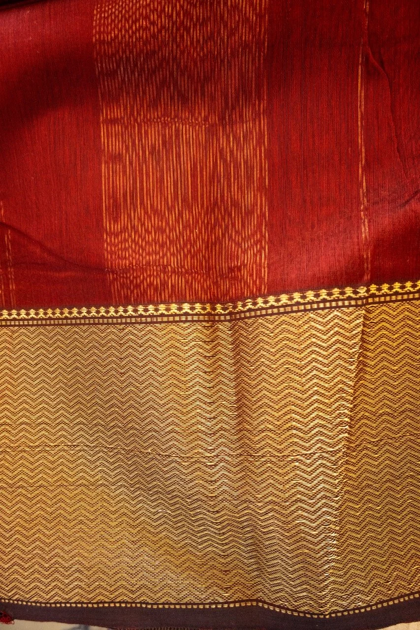 garnet-red-in-maheshwari-weave-8.jpg